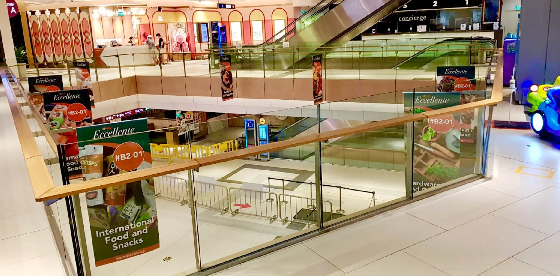 indoor banerette westgate-04.jpg