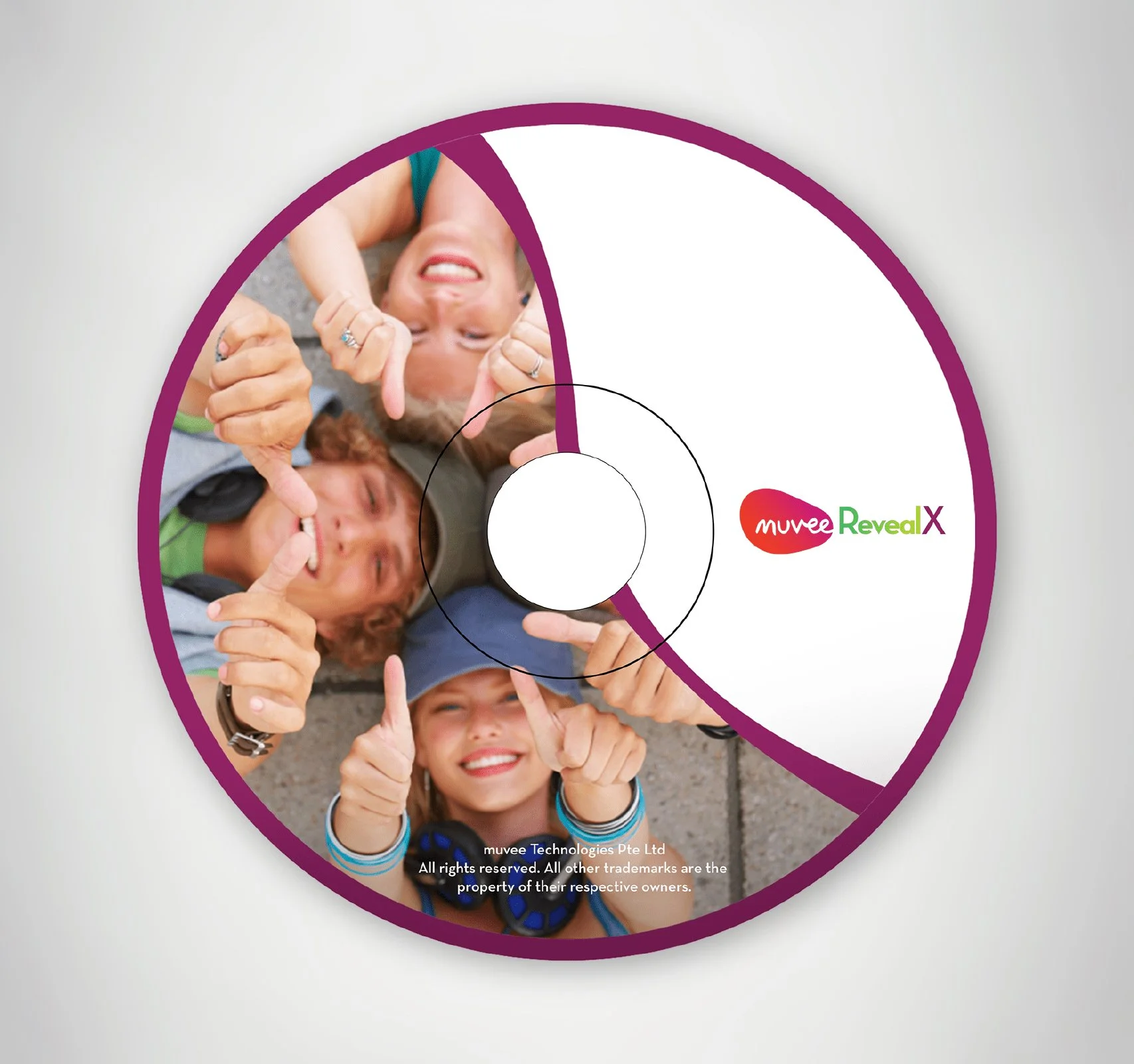 muvee reveal x boxshot-02.jpg