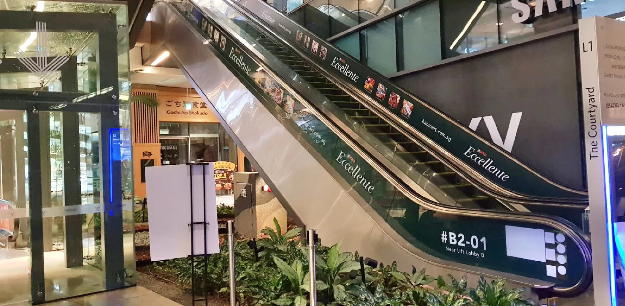 escalator westgate-02.jpg