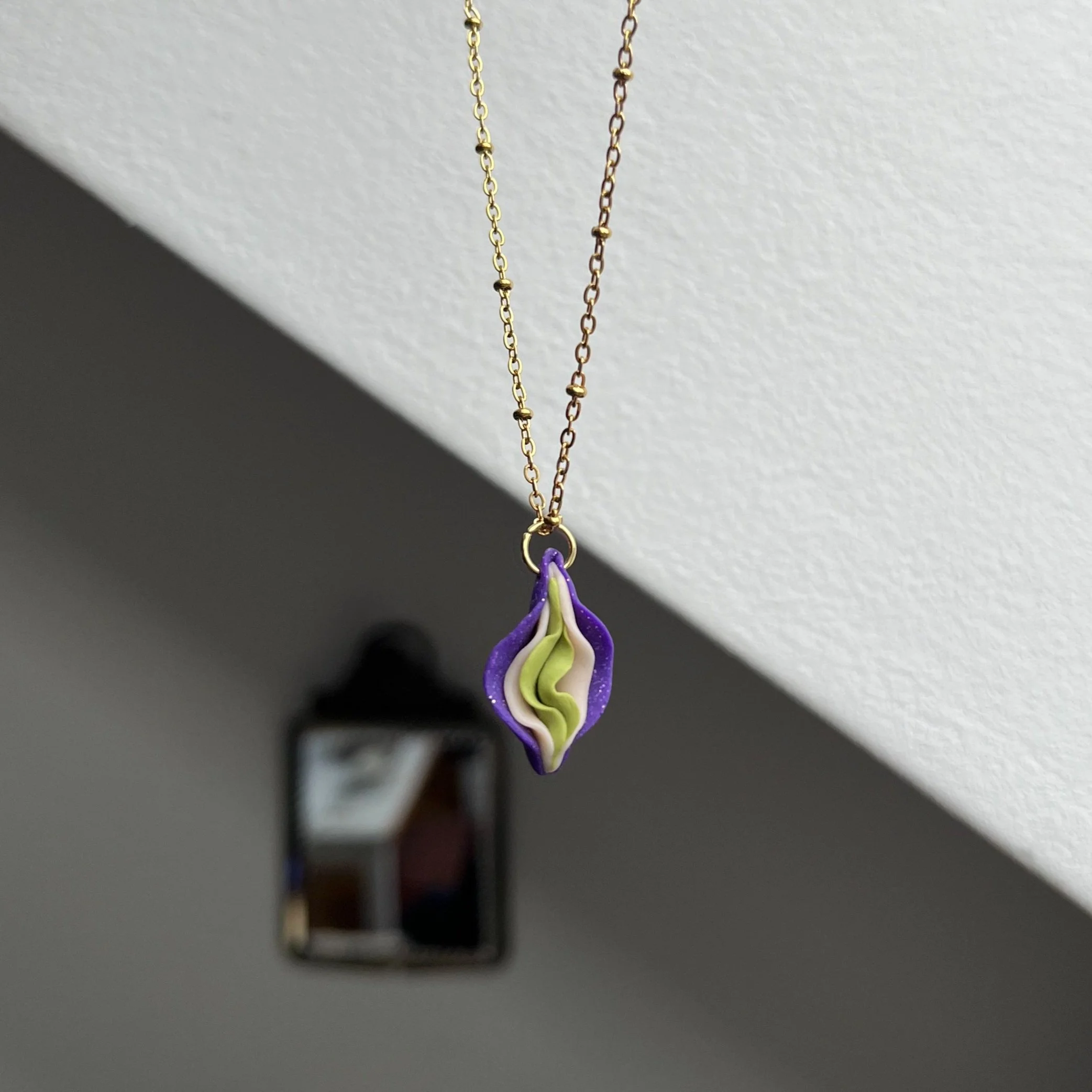 yonilicious necklace