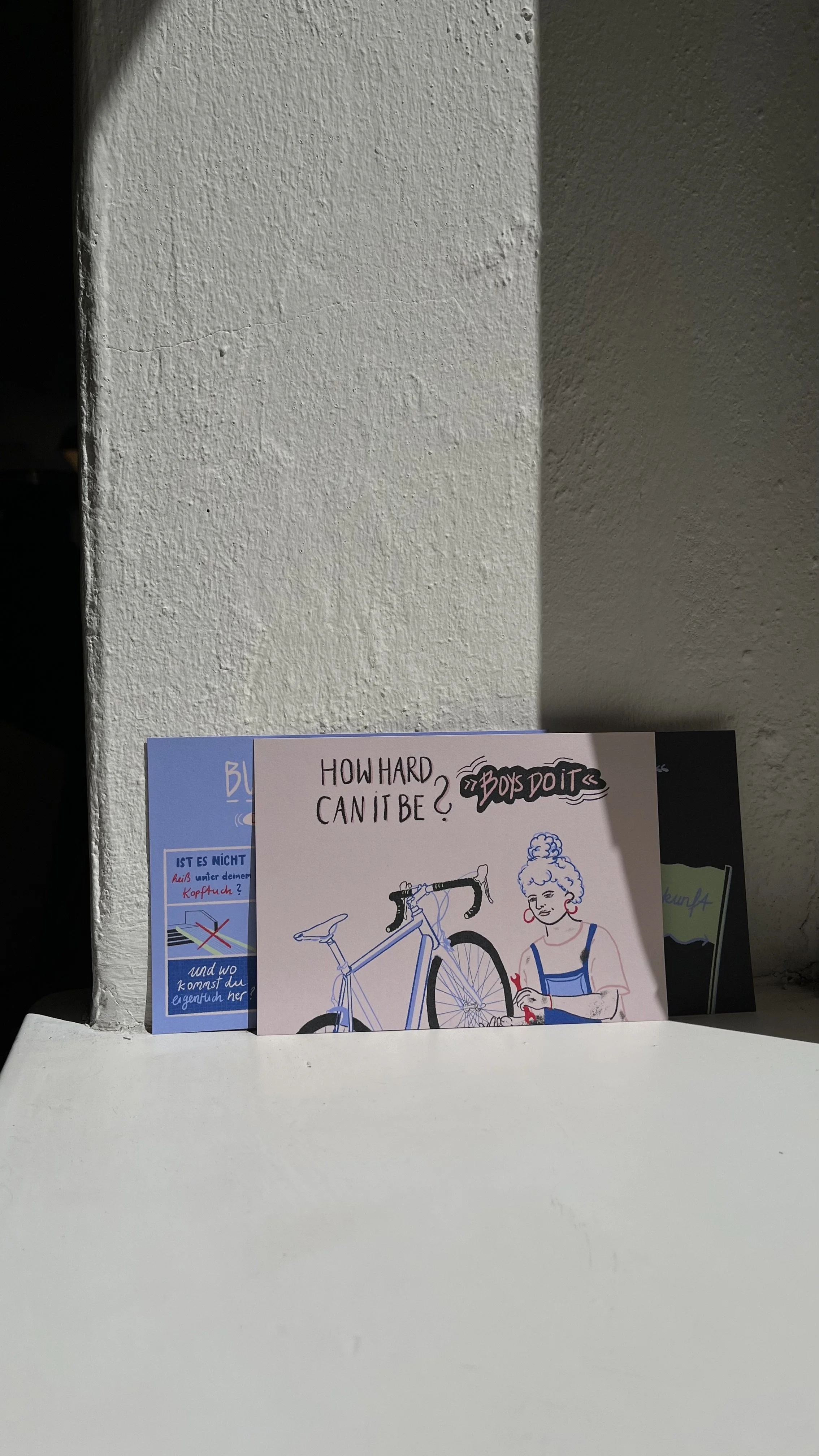 Freecards für AMS Wien von der Grafikdesignerin und feministischen Illustratorin Katharina Lorenz