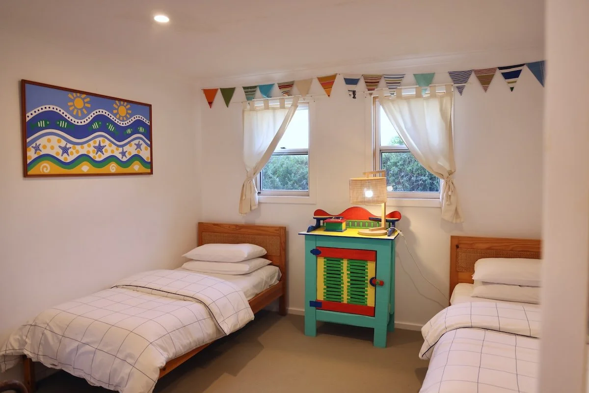 2 x Single bedroom