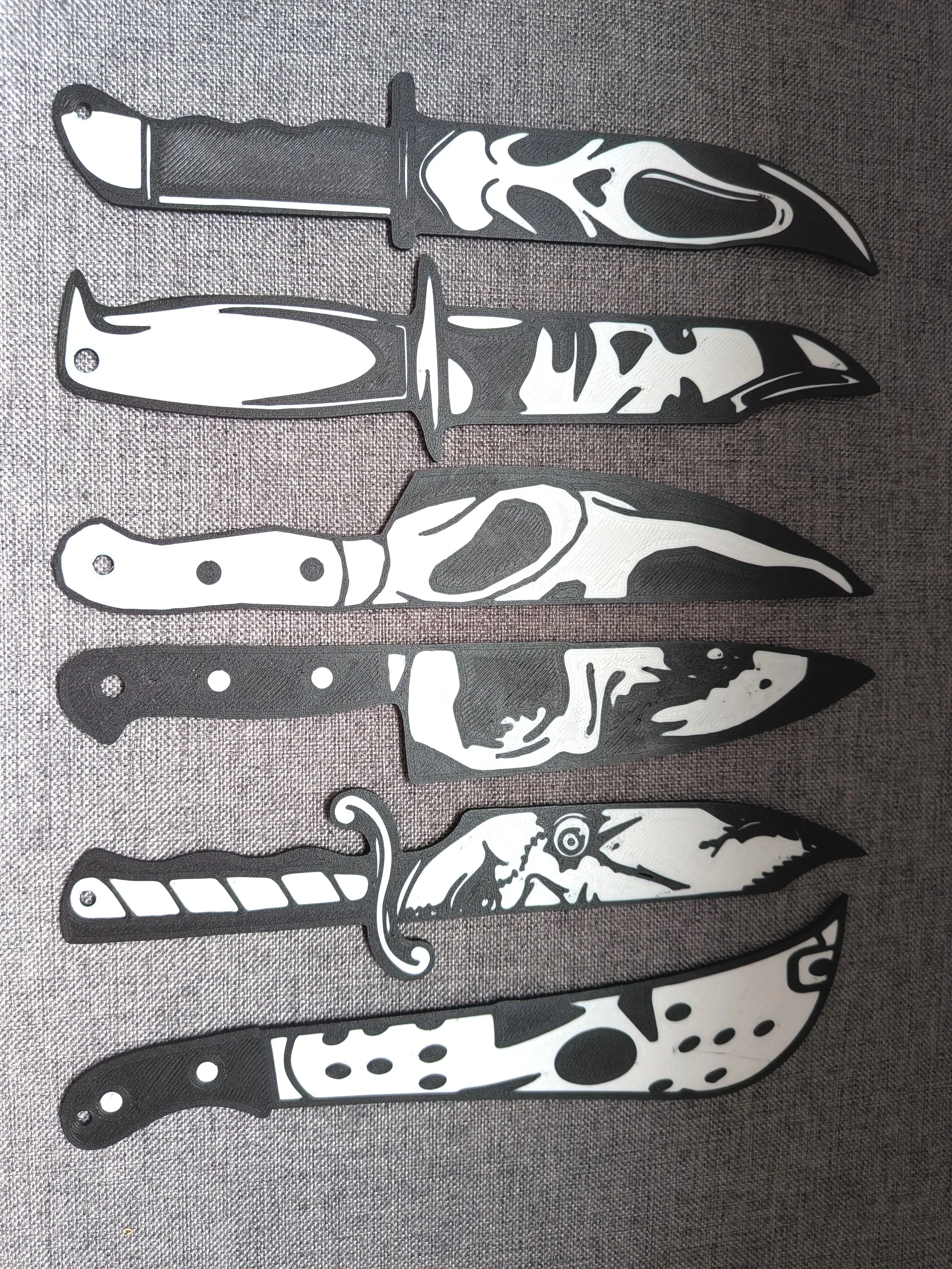 Vol.1 Horror Character 3D-Printed Decorative Knife Display / Bookmark