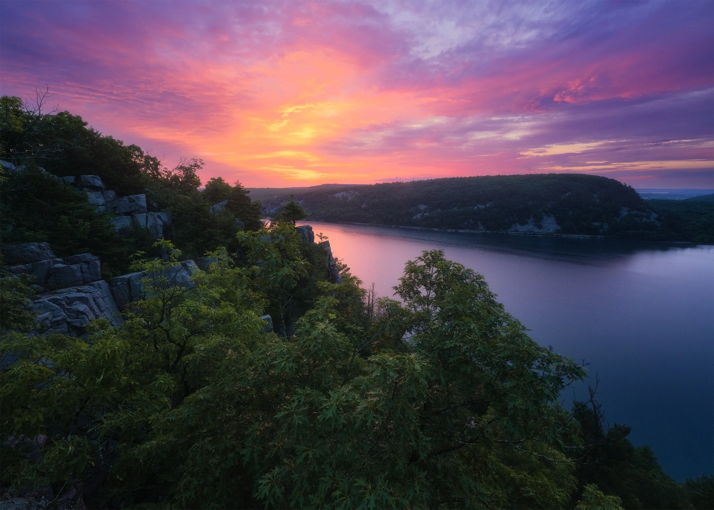 726-Devils-Lake-Sunrise.jpg