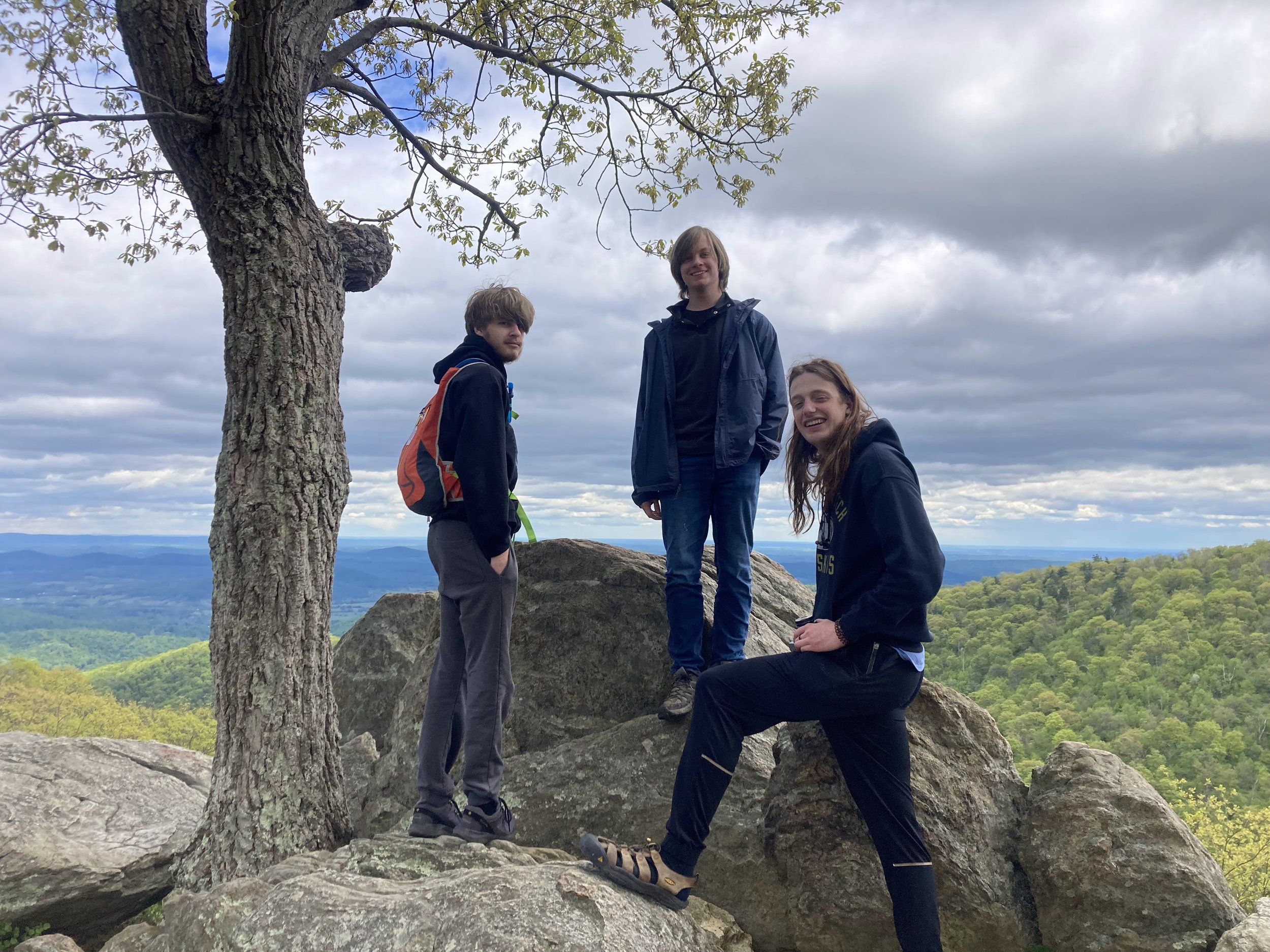 Intersession - Old Rag Hike.jpg