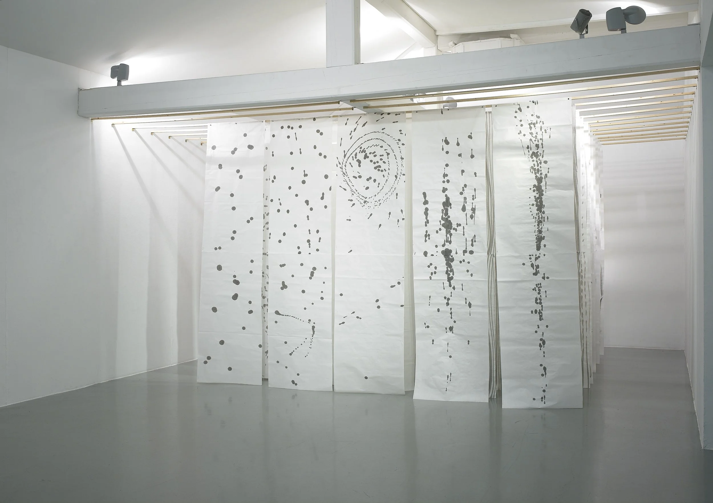 003 역경(易經) I Ching_2014_  280x74cmx64pc(가변설치)_Ink on Korean paper
