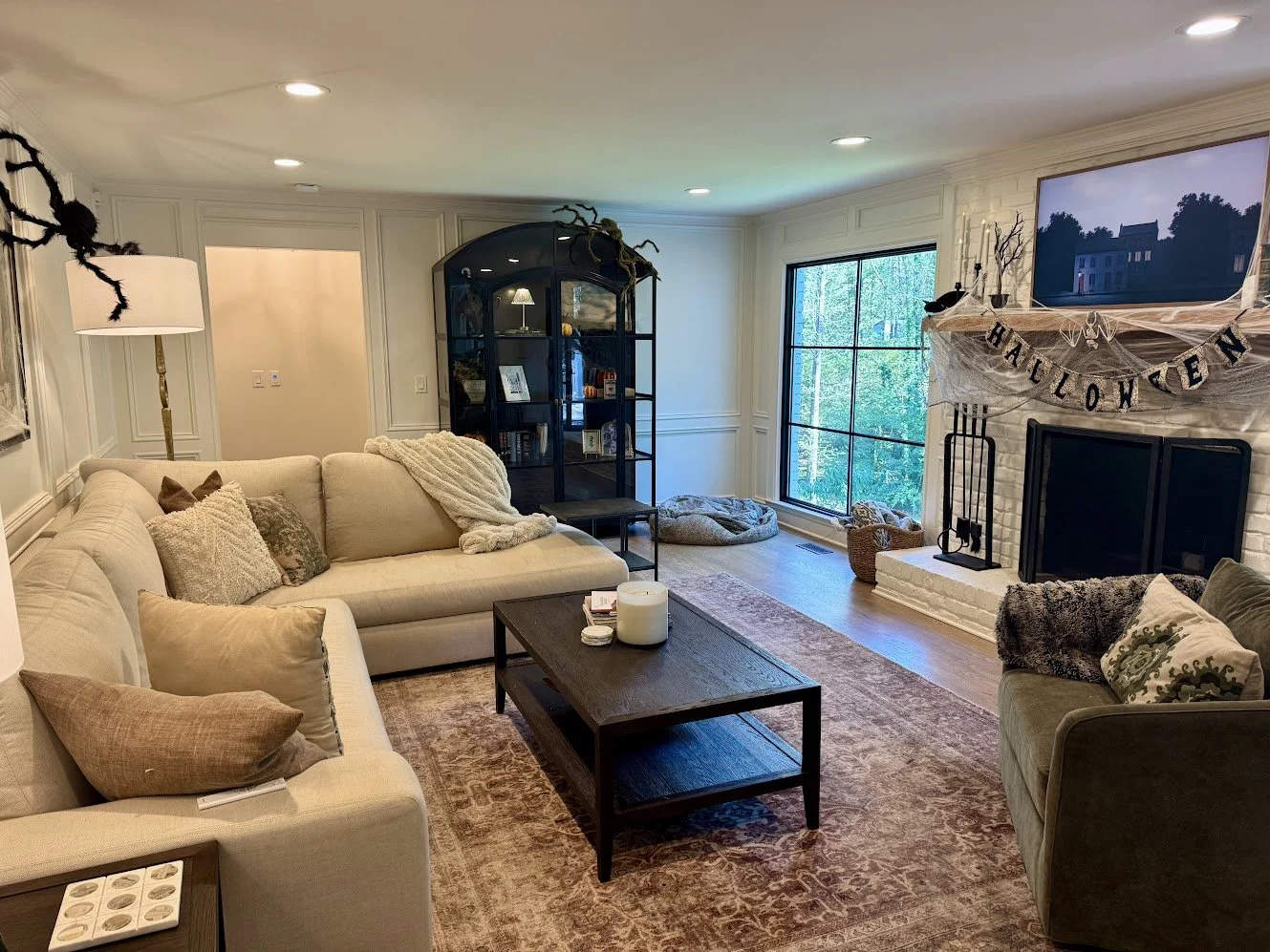 living-room-fireplace-seating.jpg