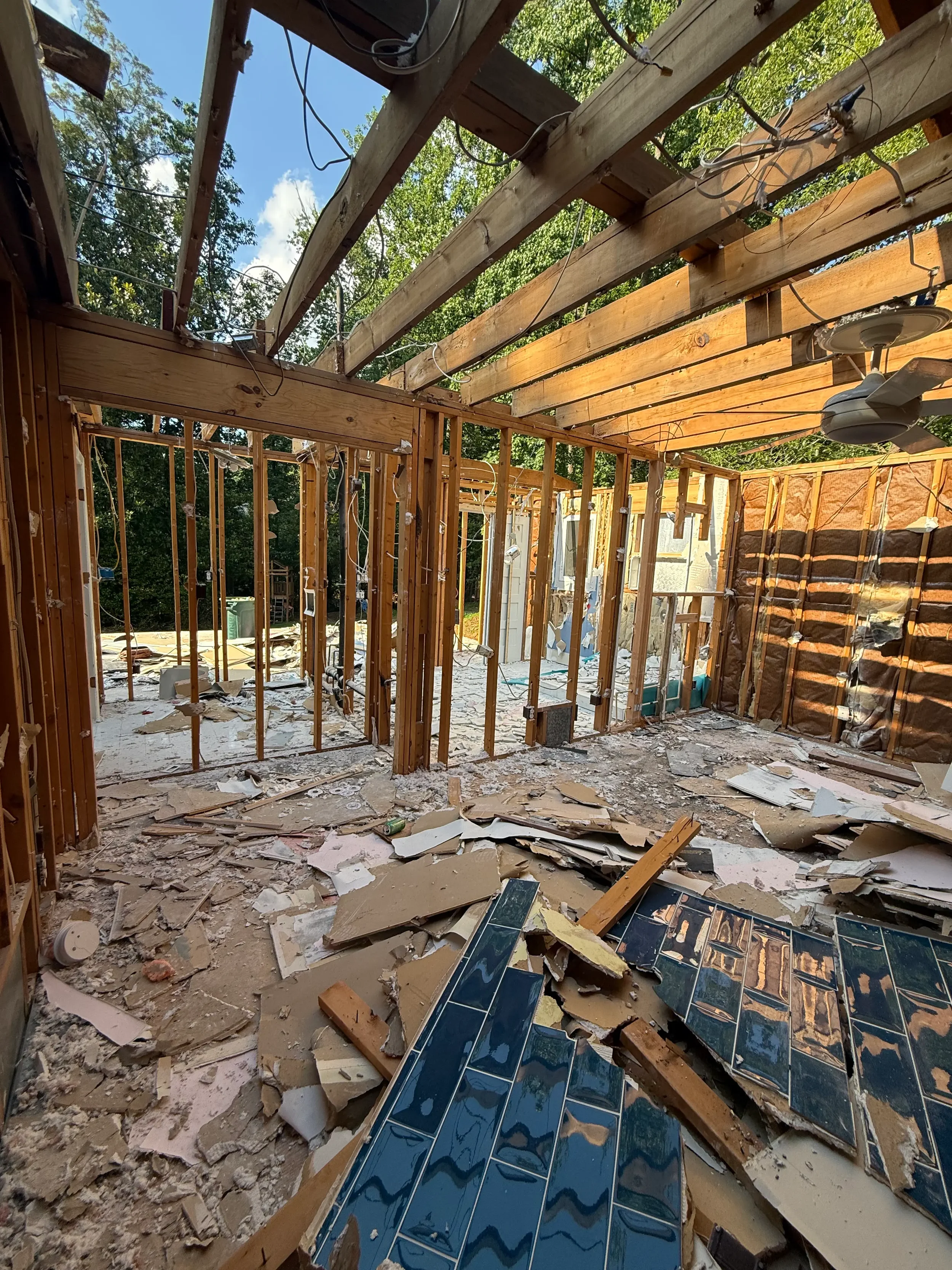 interior-framing-demolition.webp