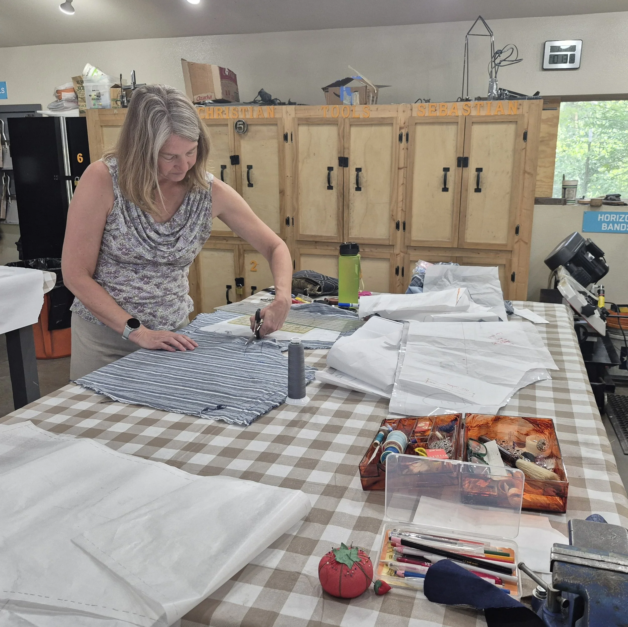  Let's Sew Trousers 