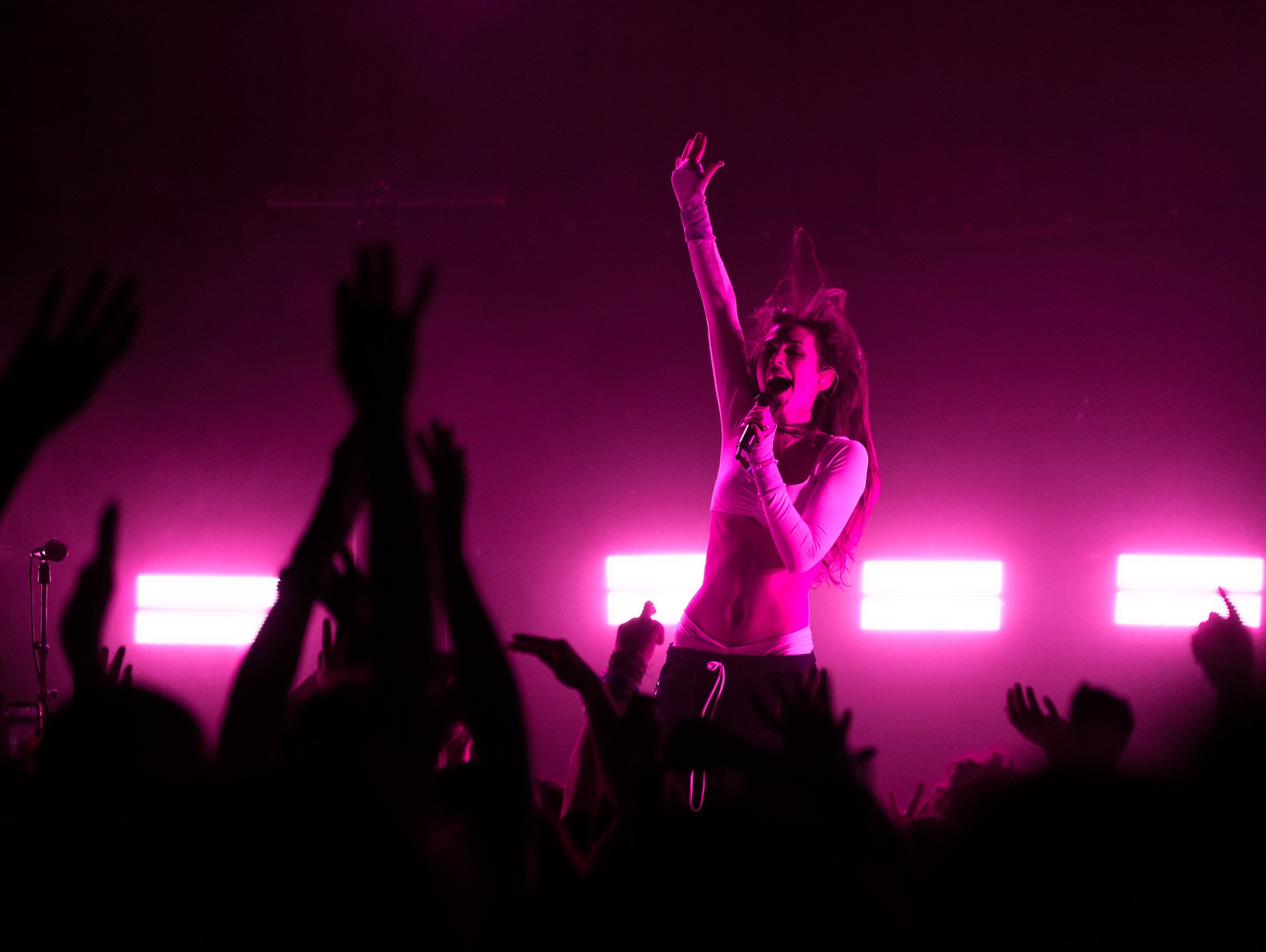 20260527-INJI-Neumos-Cassidy Sweney-02.jpg