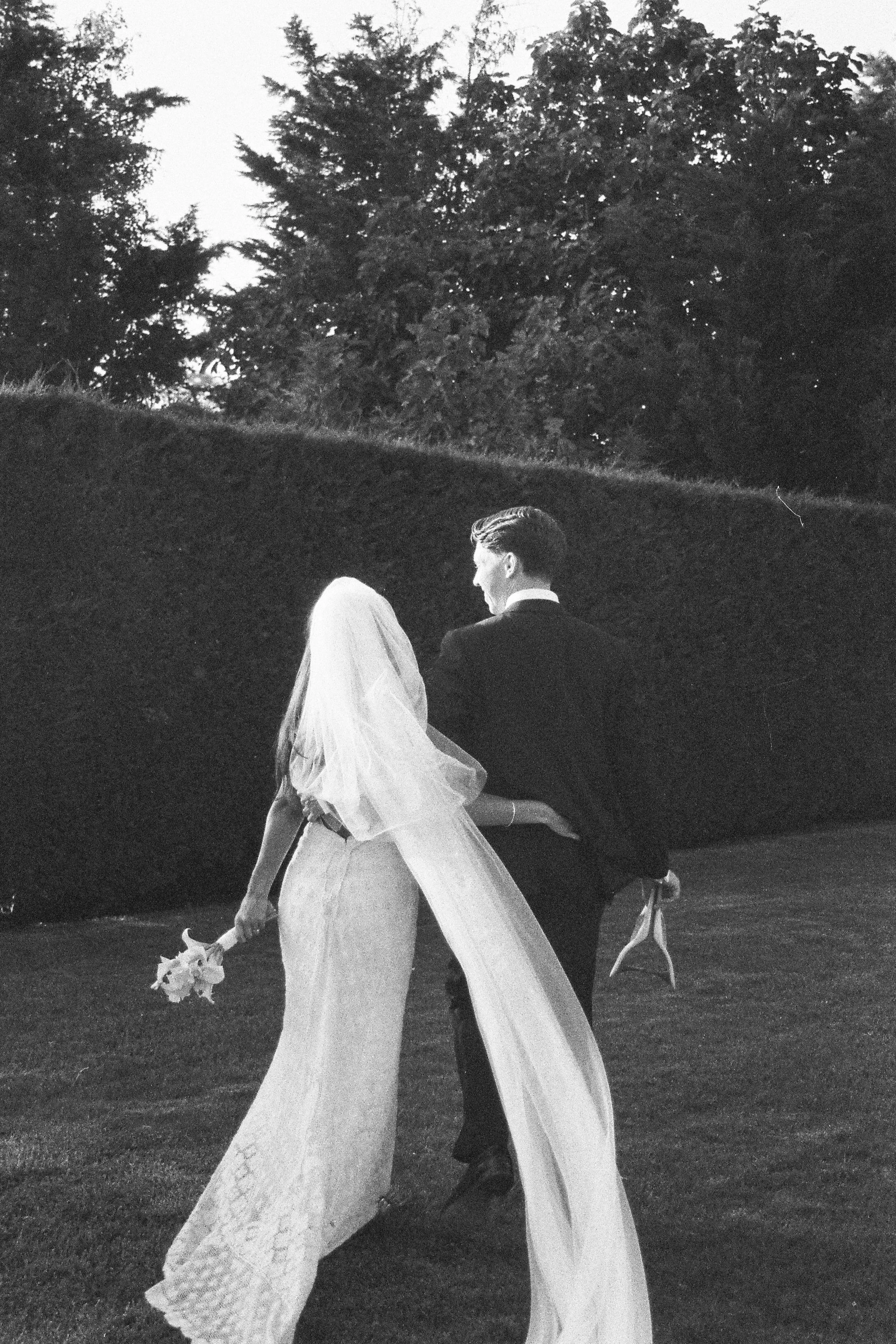 Mariana_Jamie_Couple-27.jpg