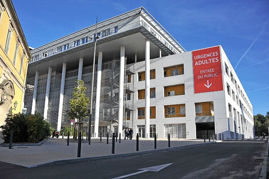 ADK Taxis transport medical vers La Timone Marseille.jpg