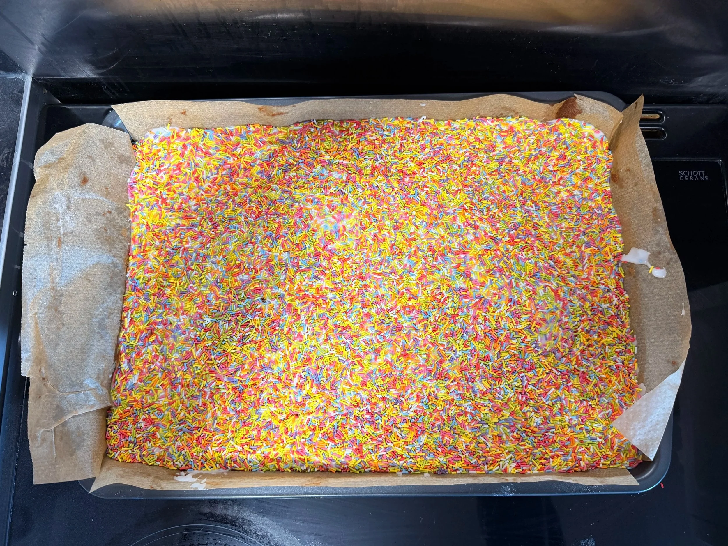 Old School sprinkles traybake
