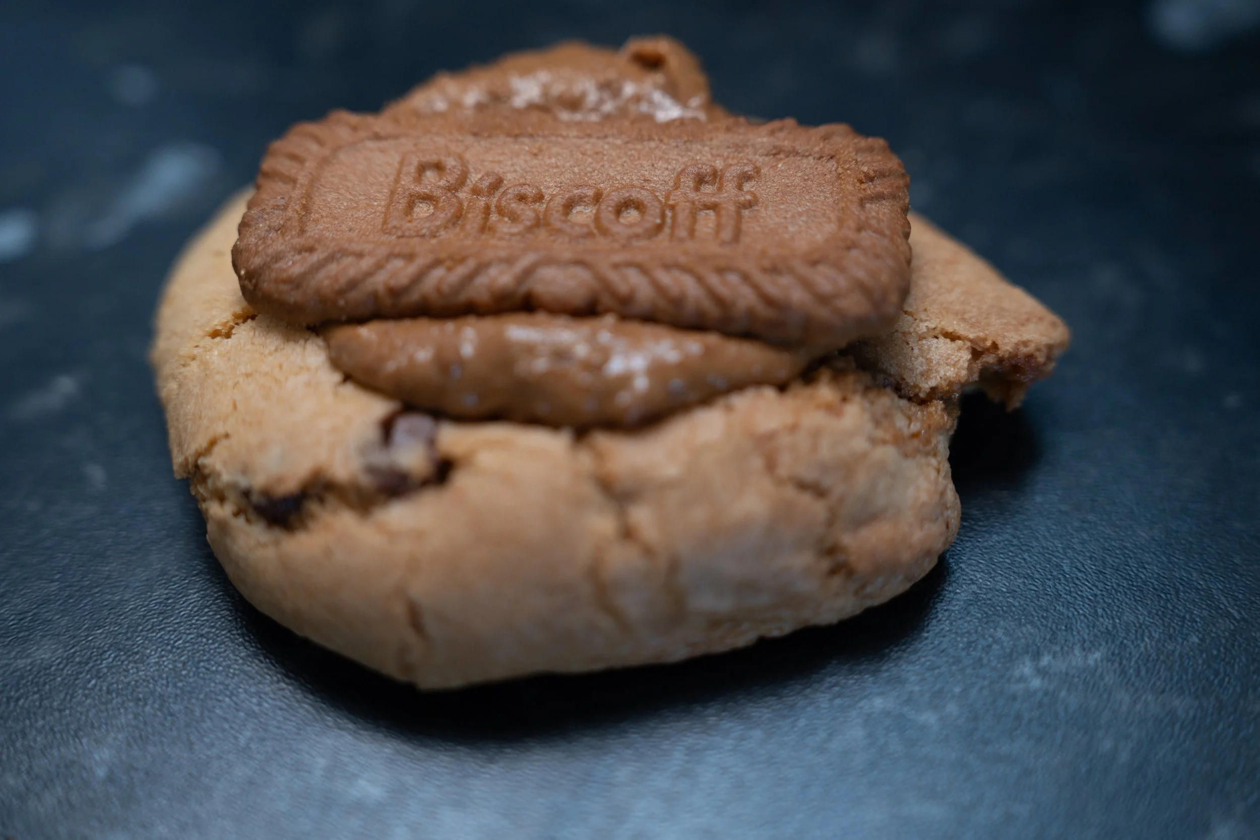 choc chip biscoff cookies-3.jpg