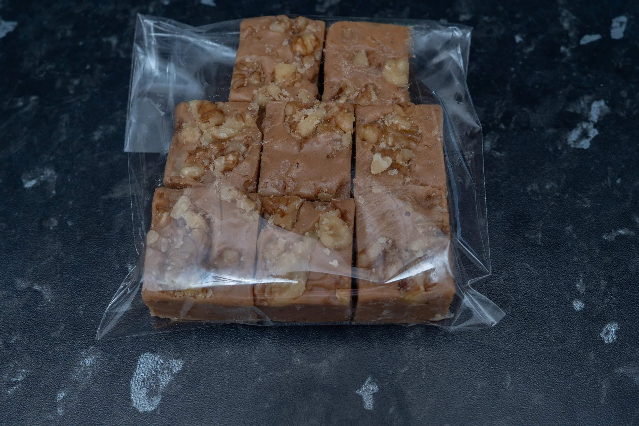coffee and walnut fudge 200g bag-1.jpg