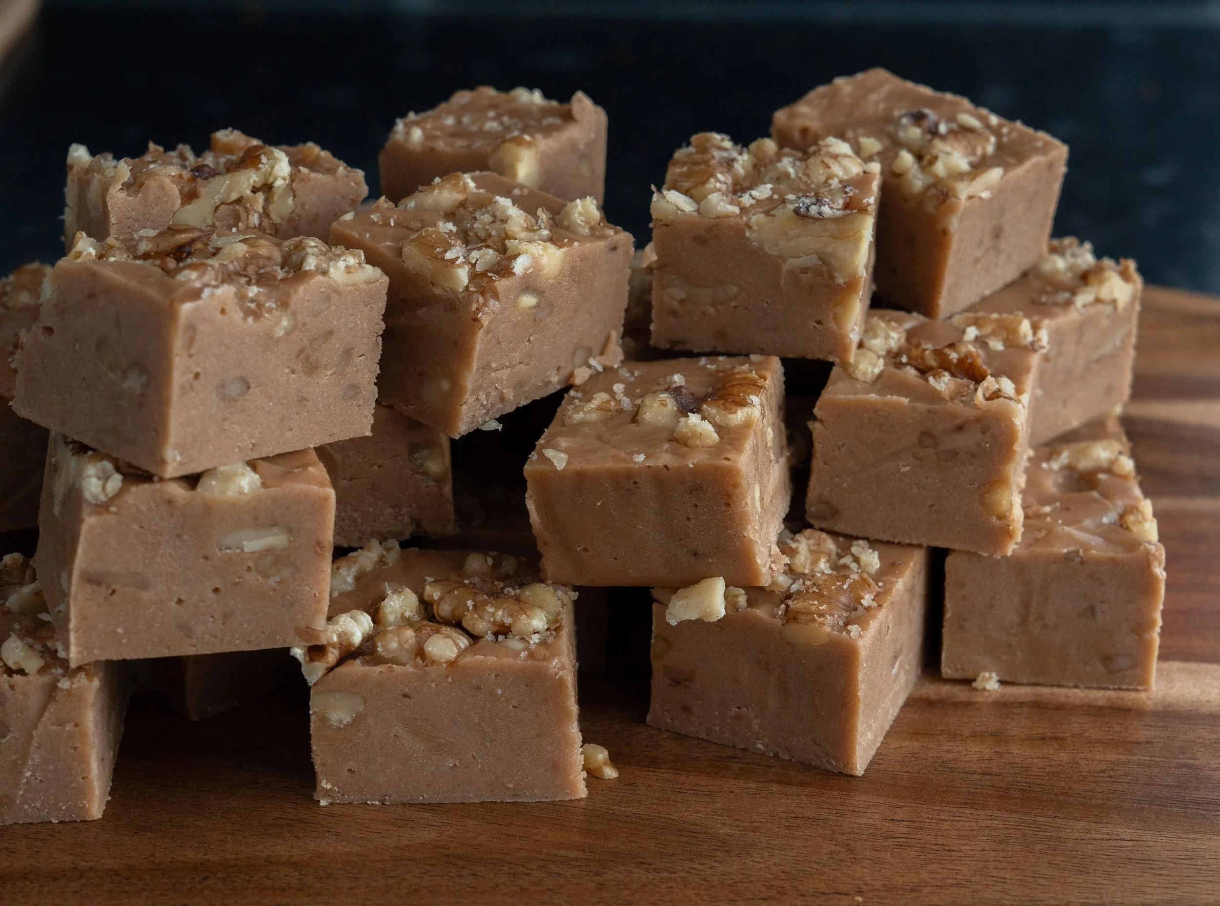 Coffe and walnut fudge - the frosted cake studio-5.jpg