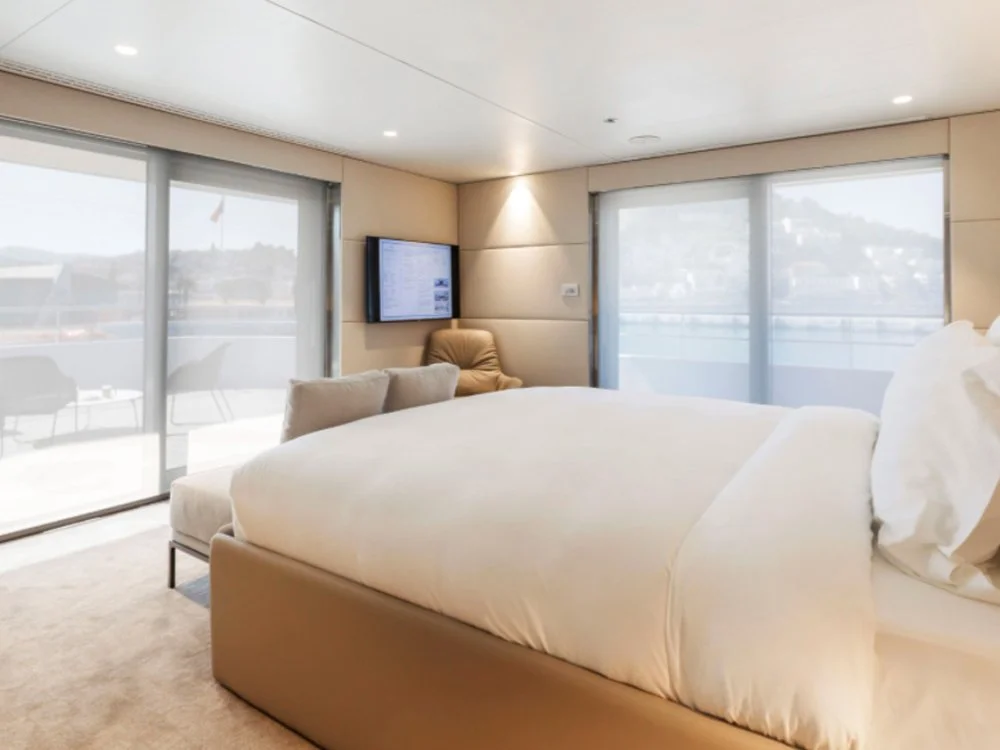 Yacht Suite