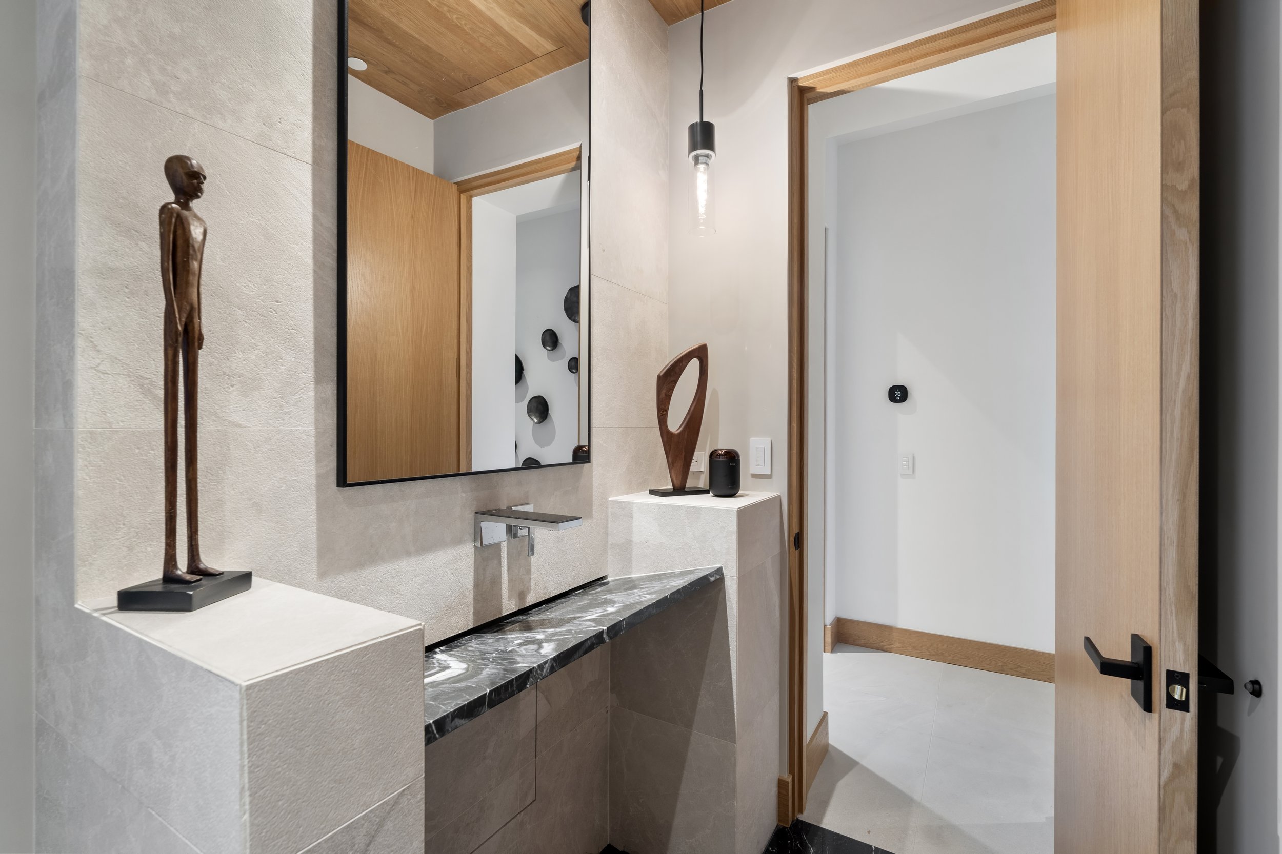 085-Powder Room.jpg