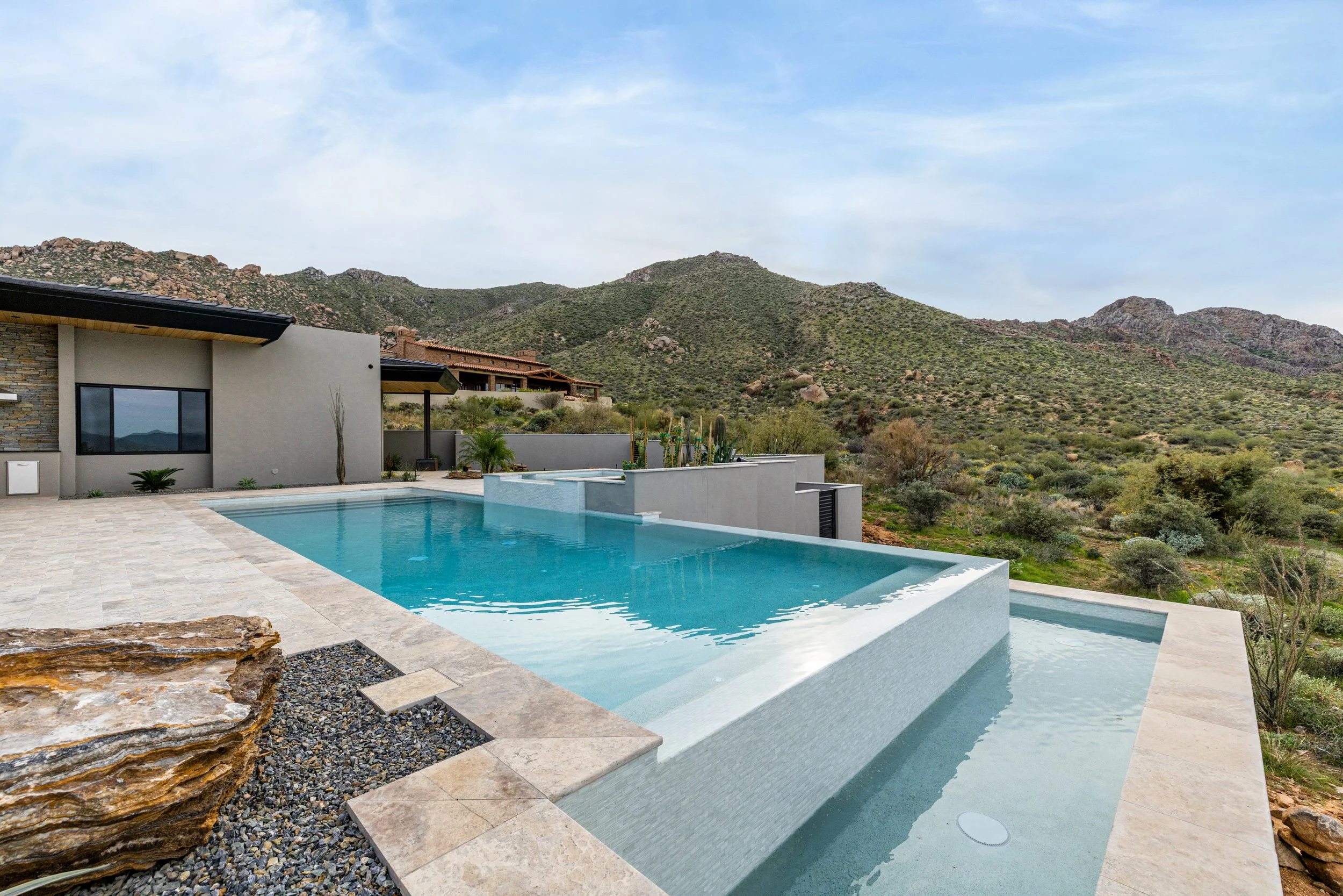 64 - Paraiso.jpg