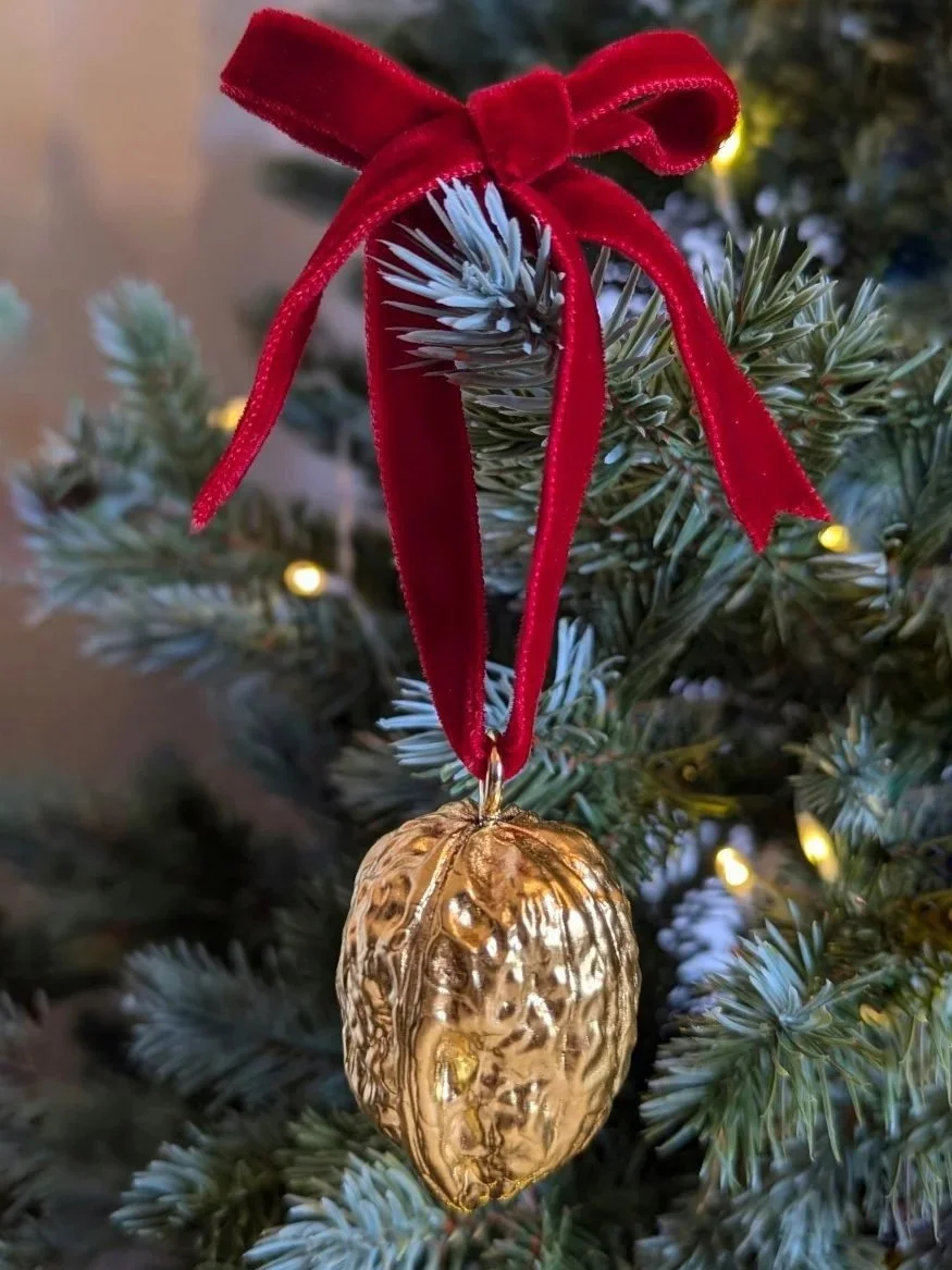 Gilded+Walnut.jpg