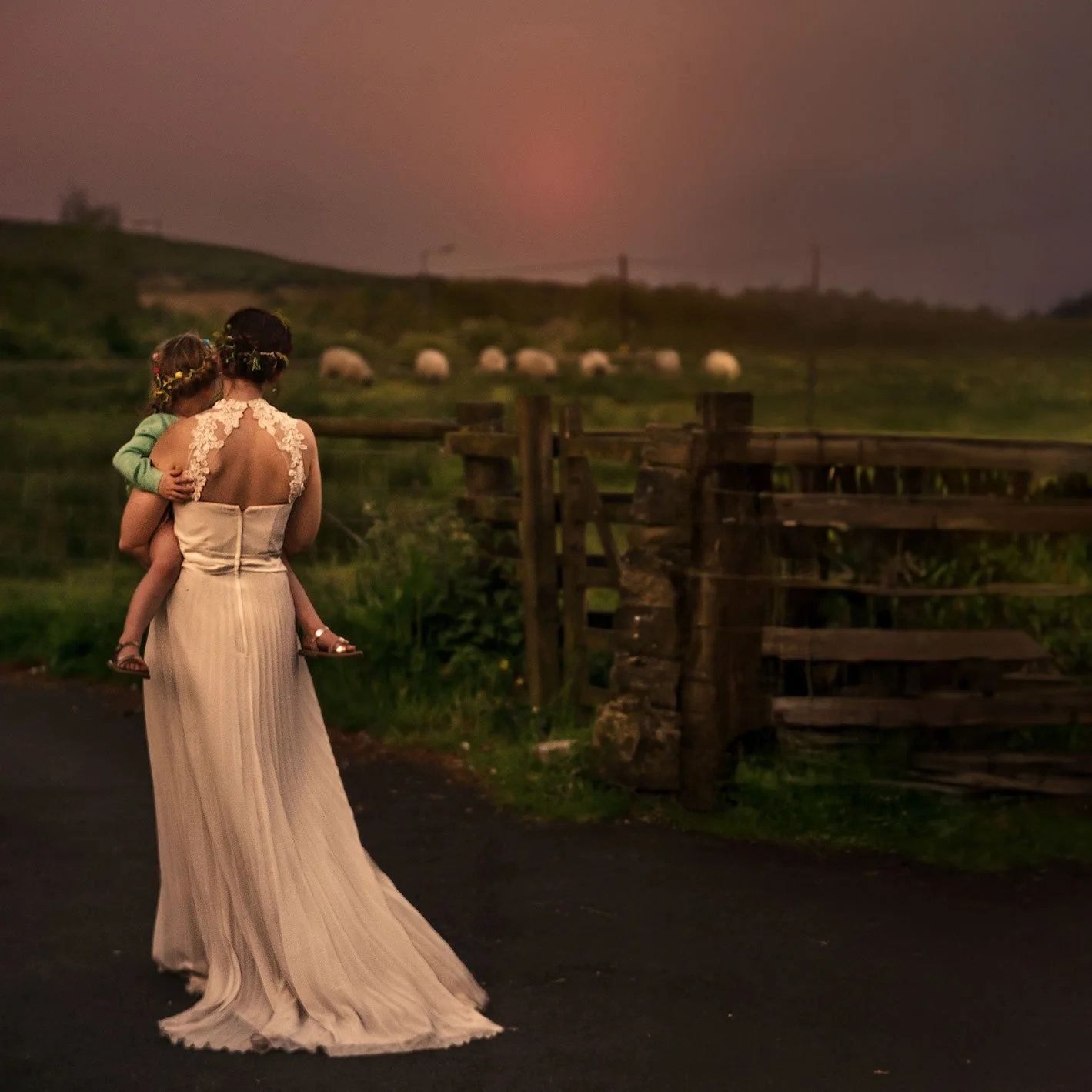 wellbeing-farm-wedding-kids-chris-mcgloin-photography-025.jpg