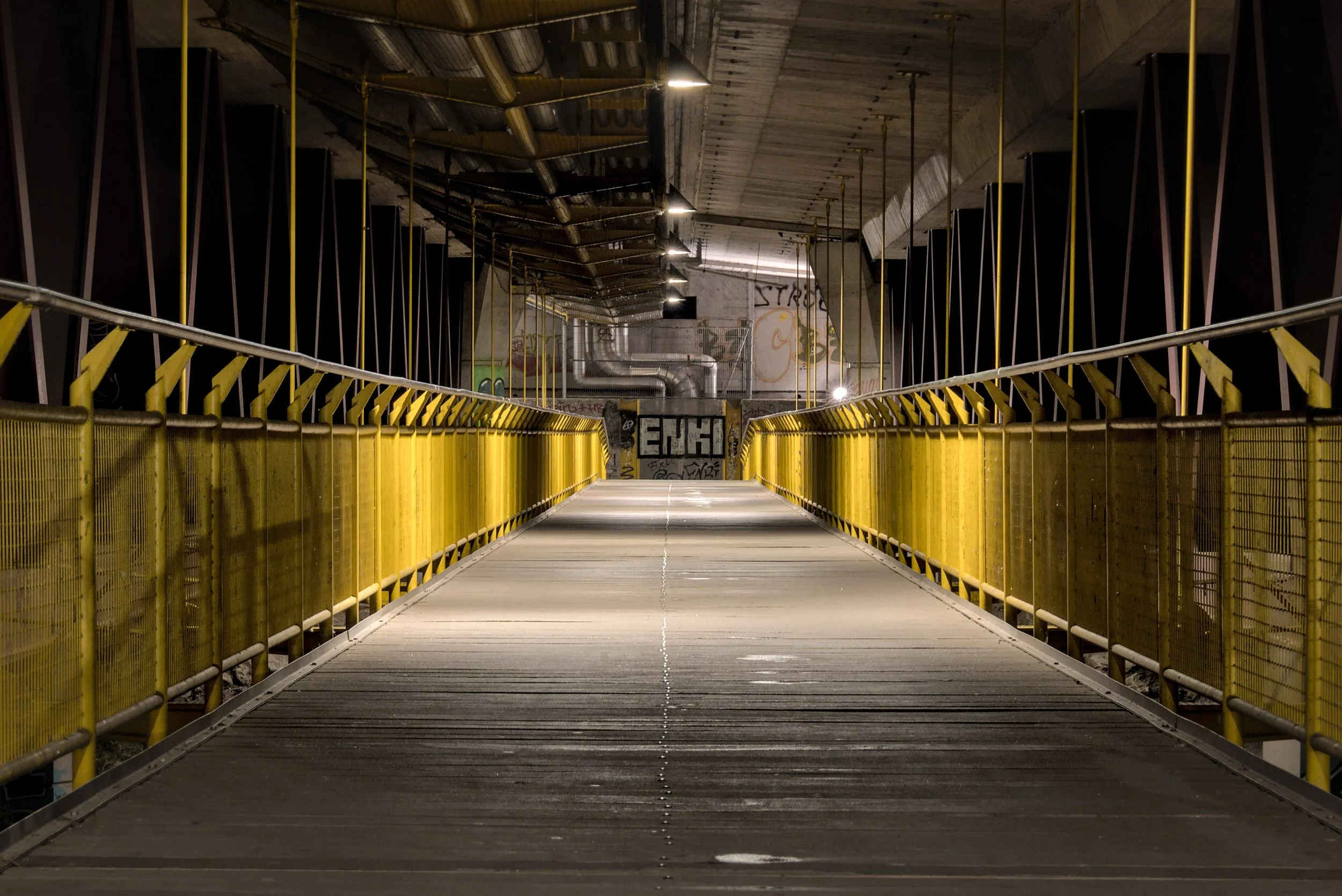 Walkway cleaning service