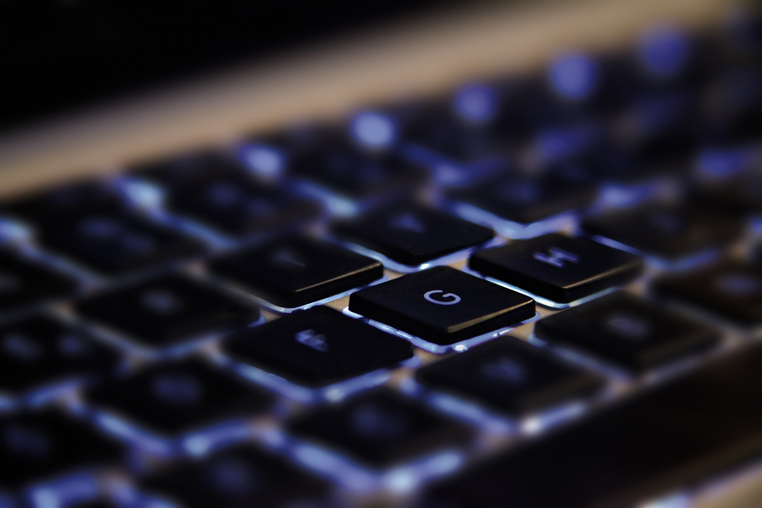 Essential Cleaning Tips for Office Electronics and Devices
