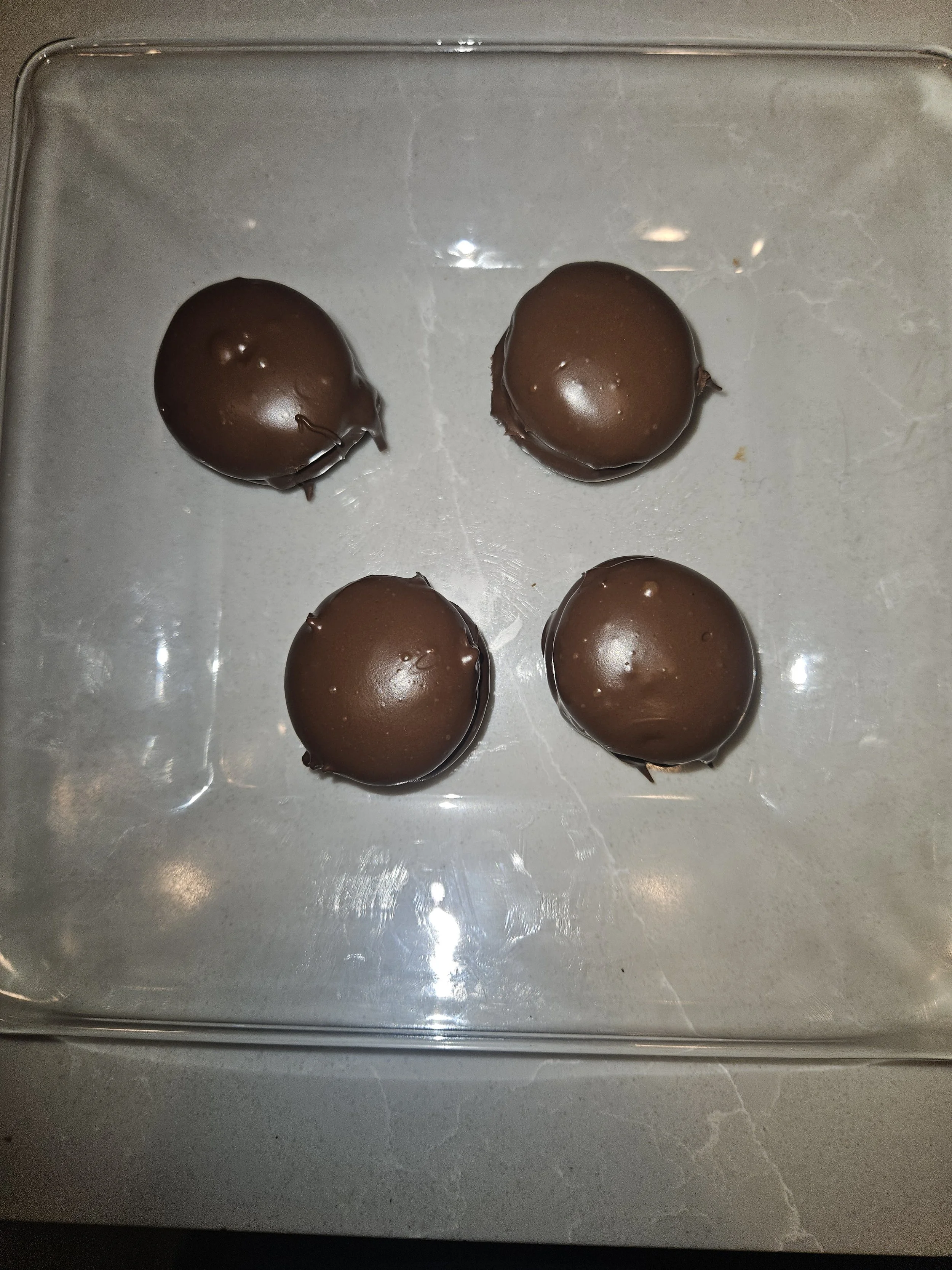 Chocolate caramel bites