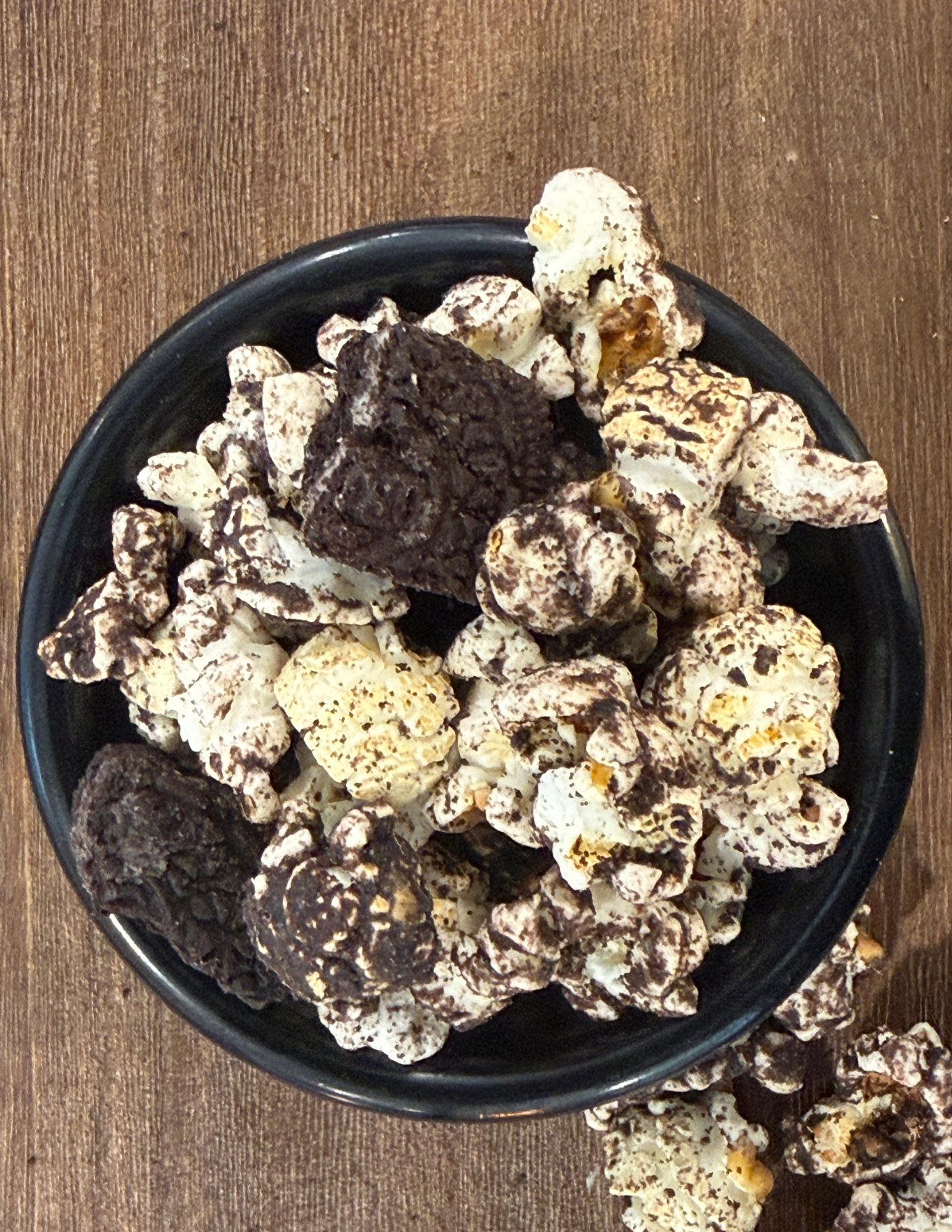 COOKIES & CREAM