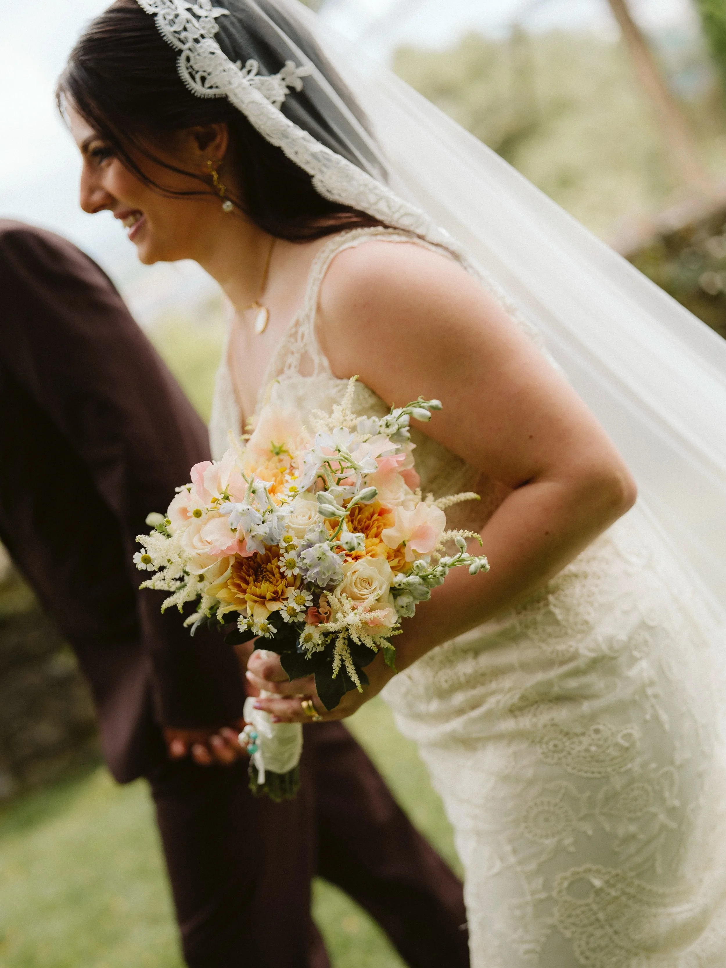From Connecticut to beautiful and cloudy Sintra for a small and intimate wedding with their favourite people. 
And what a day! It was an honour to capture the wedding of these two fun and caring souls 🫶🏻

Photo &amp; Video @rawmance.wed 
Venue @qui