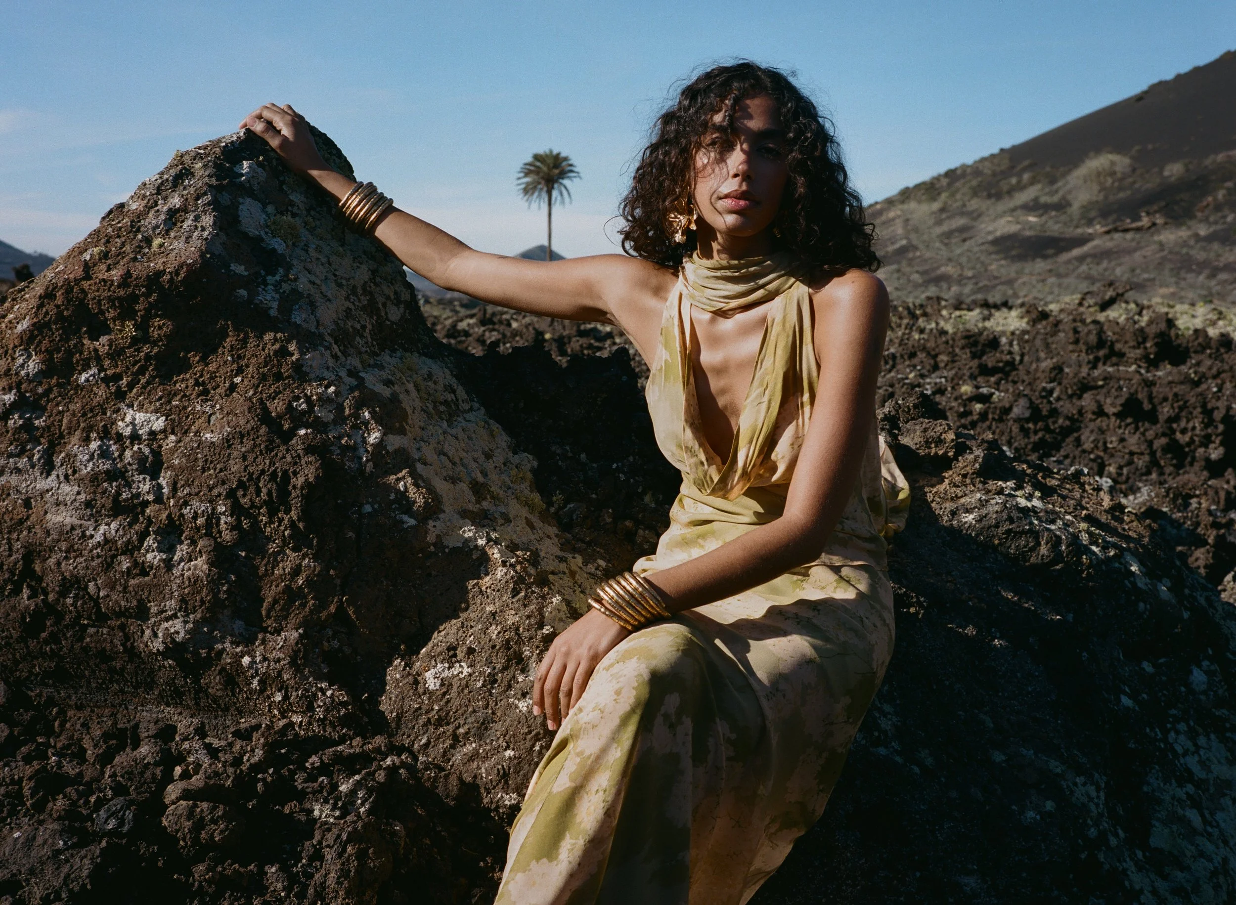 De La Vali Luna Collection SS26