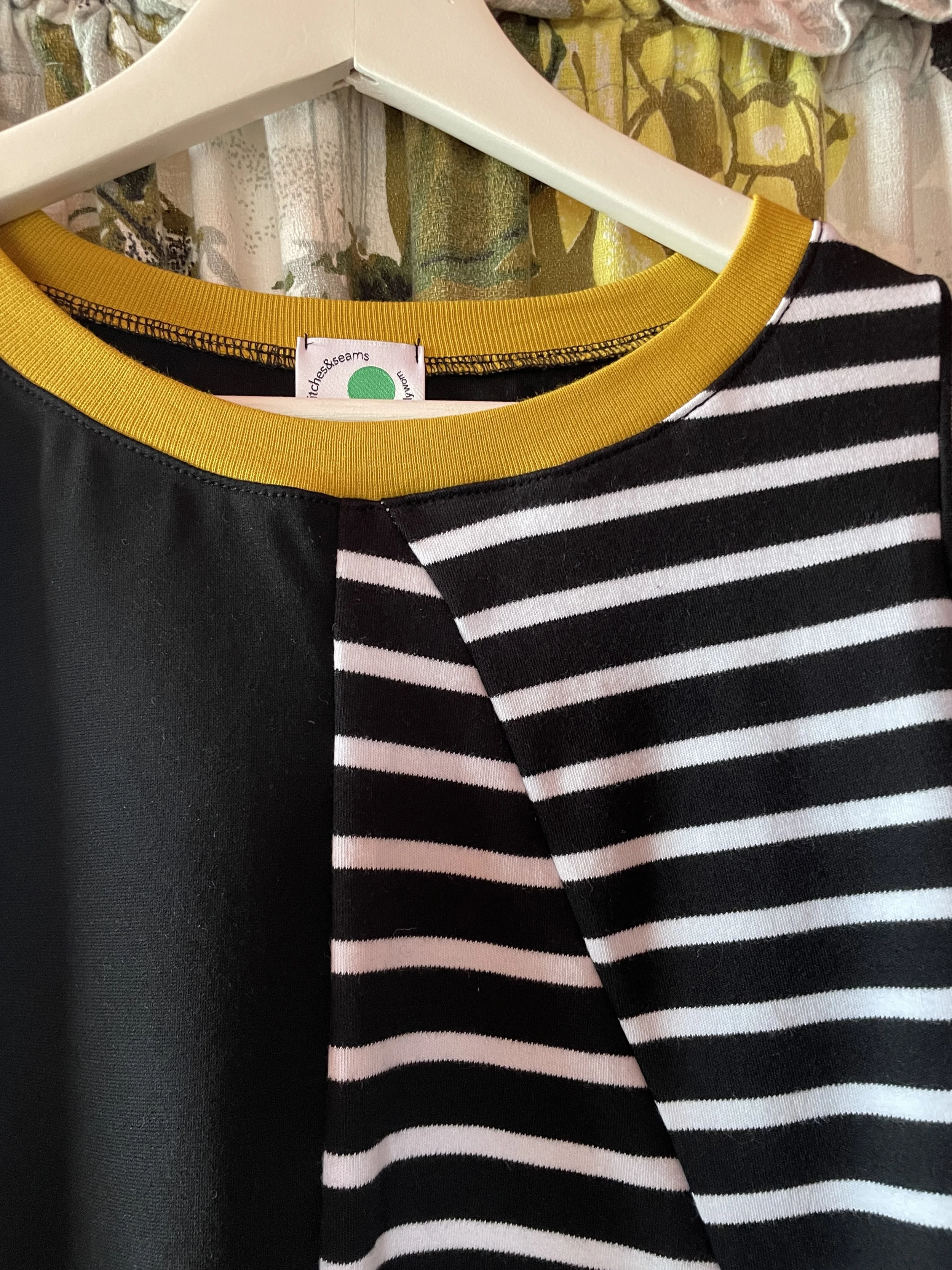 Pieced Sweatshirt - Black & White