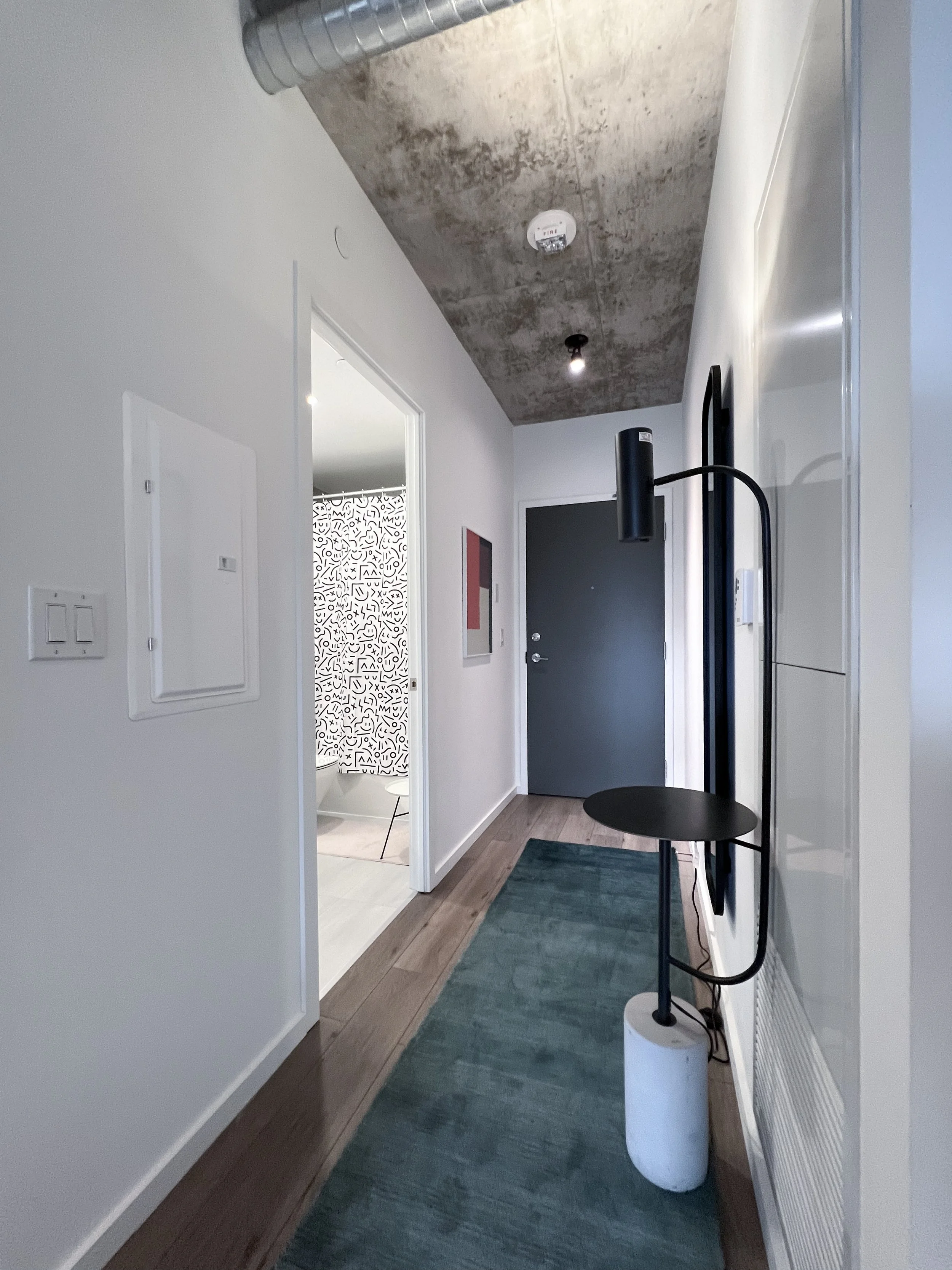 21 - Foyer & Hall.jpg