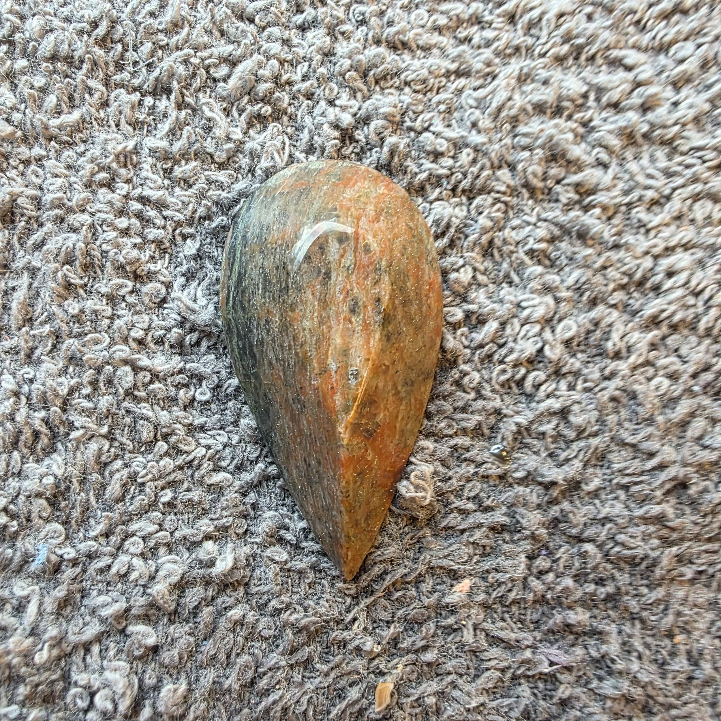 Jem Cut Teardrop Granite Cabochon