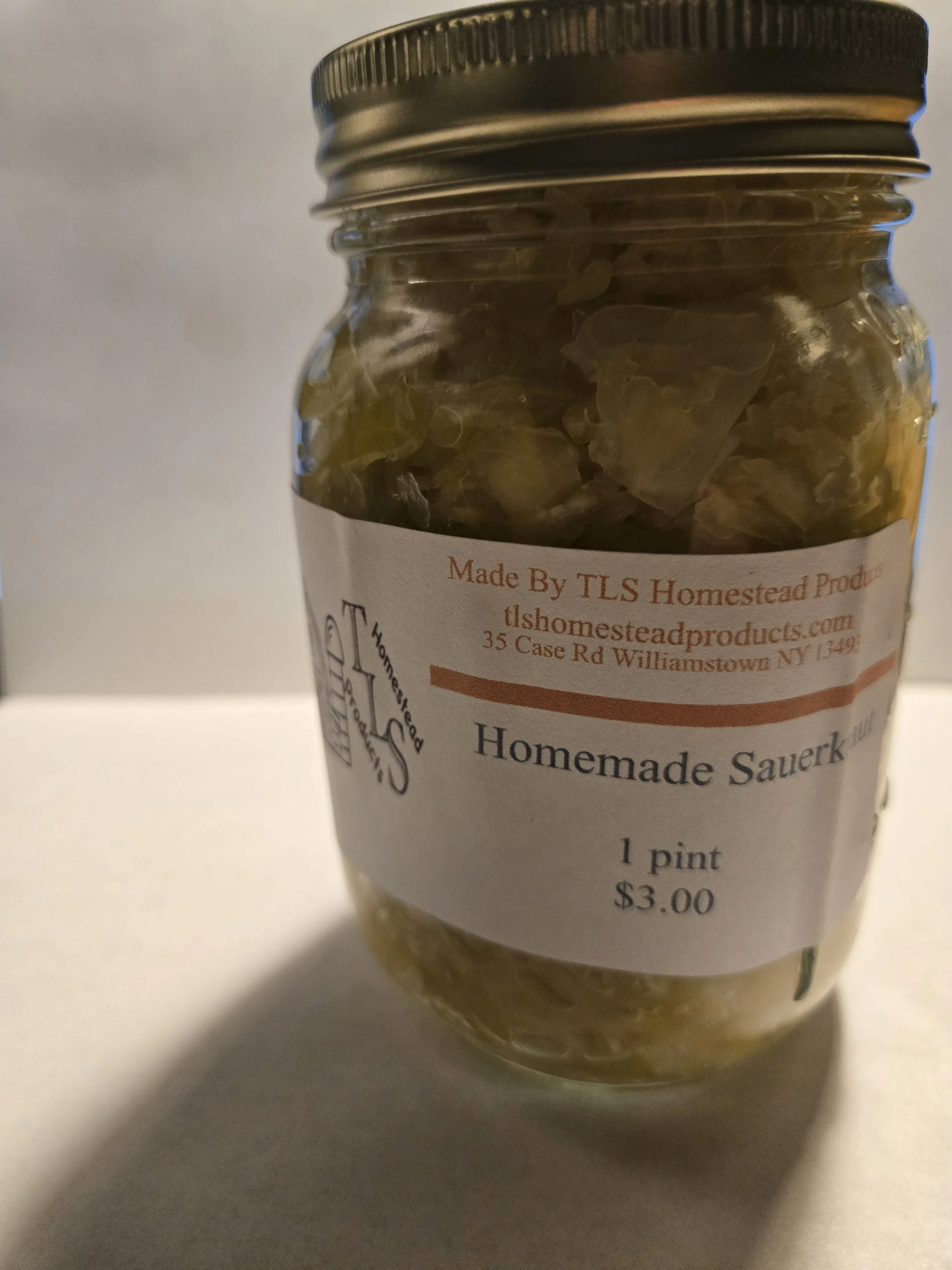Homemade Tangy Sauerkraut Pint