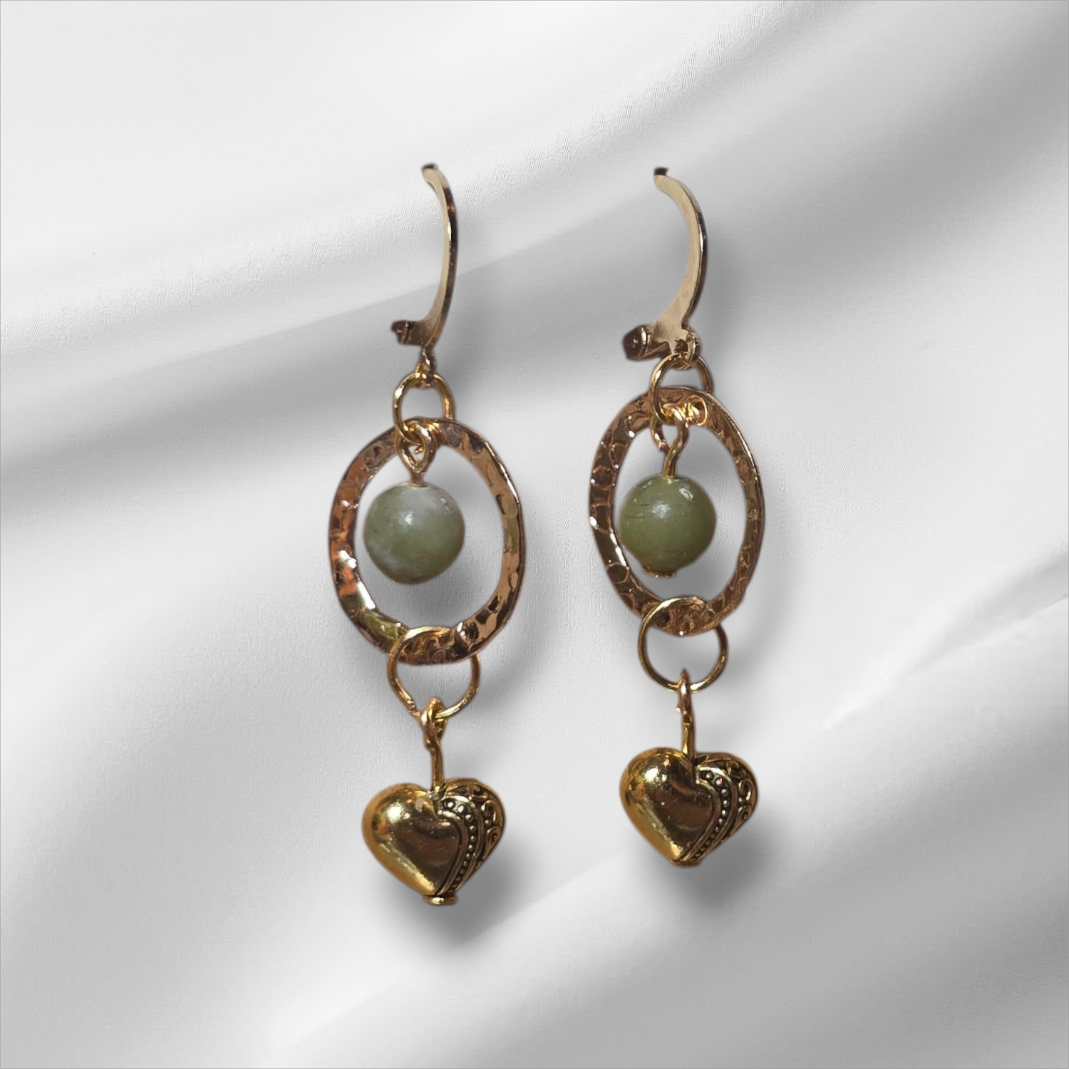 China jade golden heart