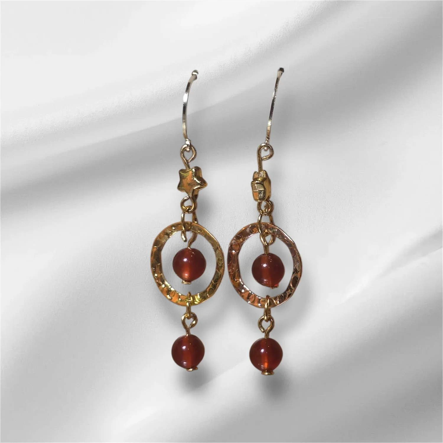 Red agate earrings in gold