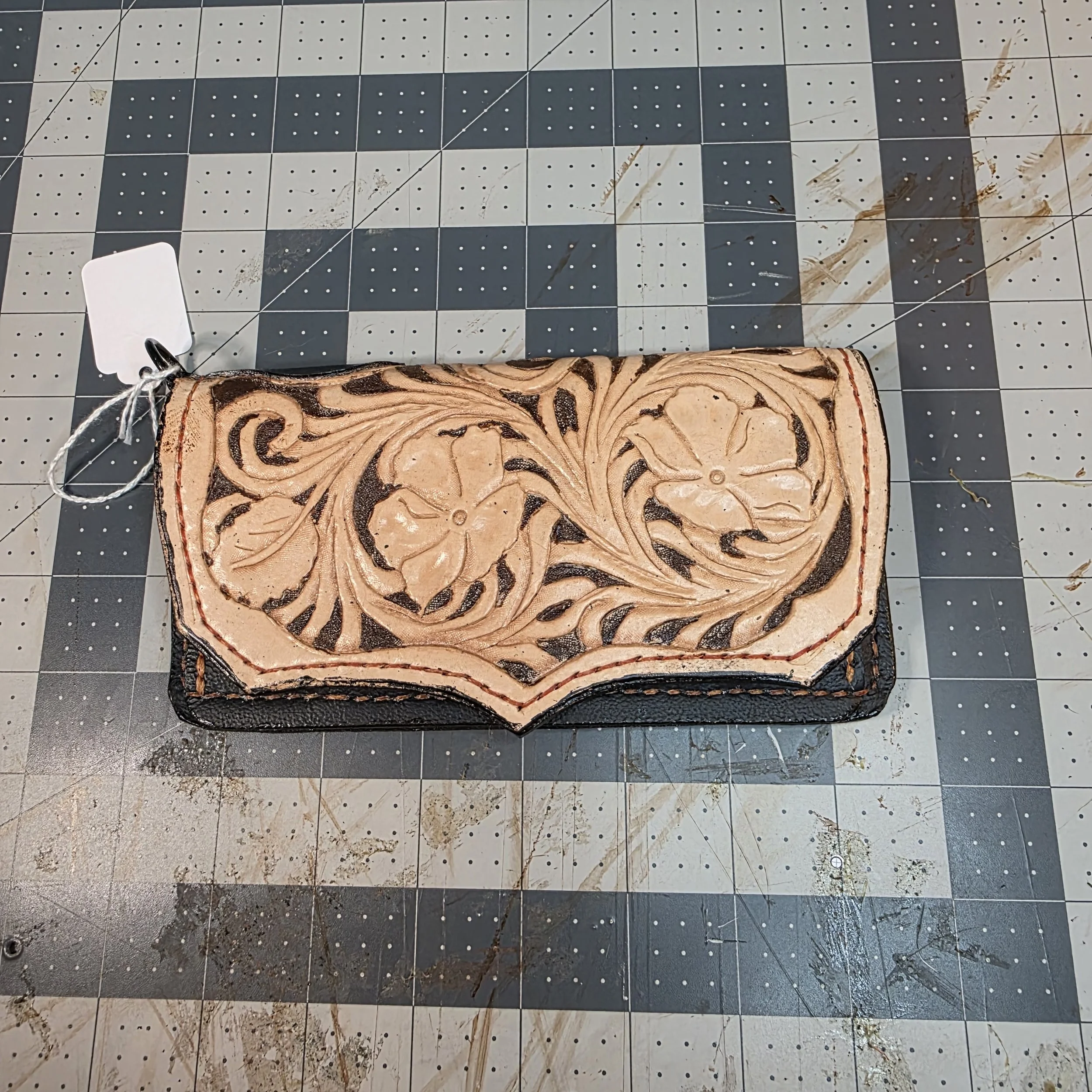 Top Grain, Aniline, Veg. Tanned leather Truckers Walet