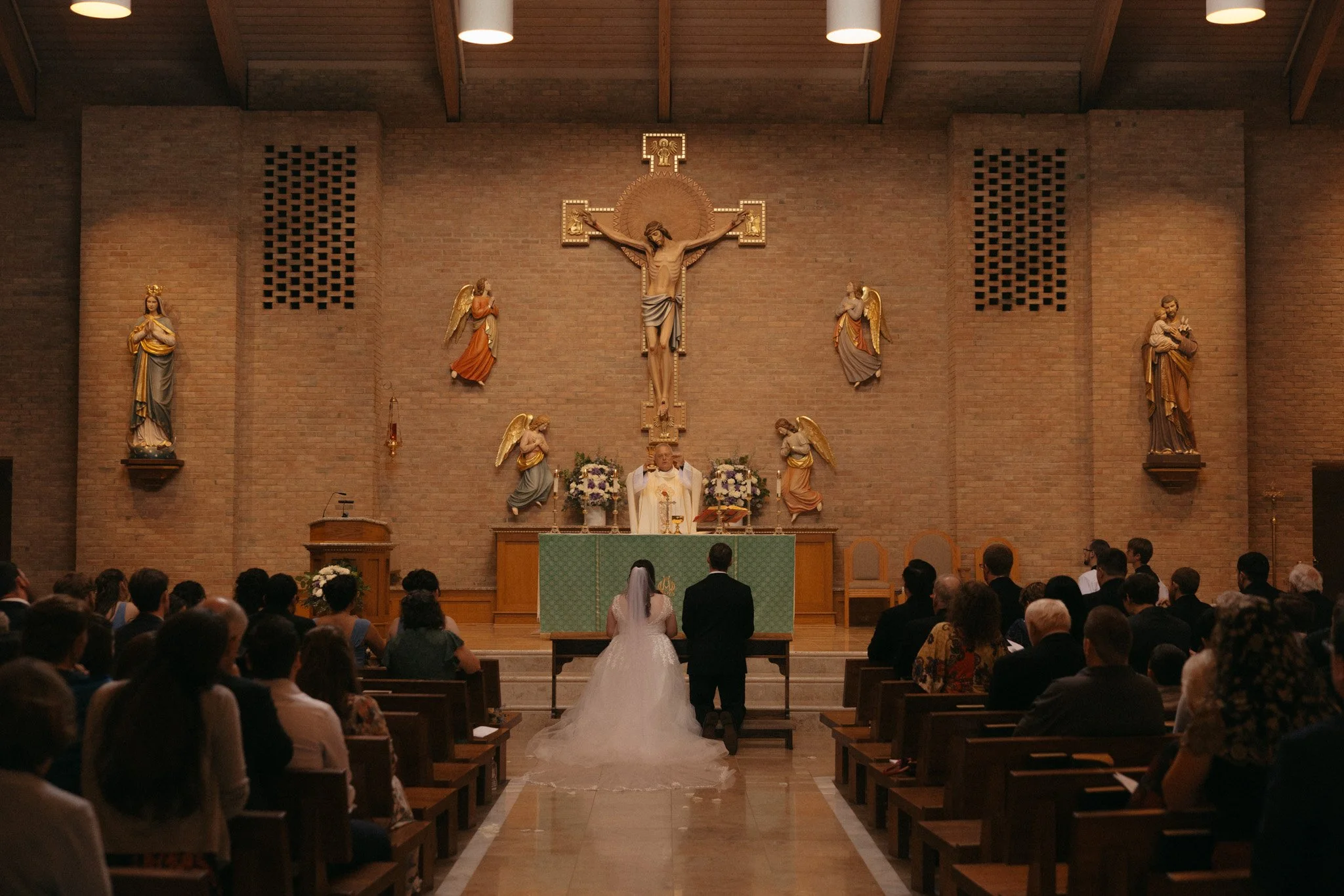 Catholic wedding Mass at Holy Cross Parish in Batavia, IL