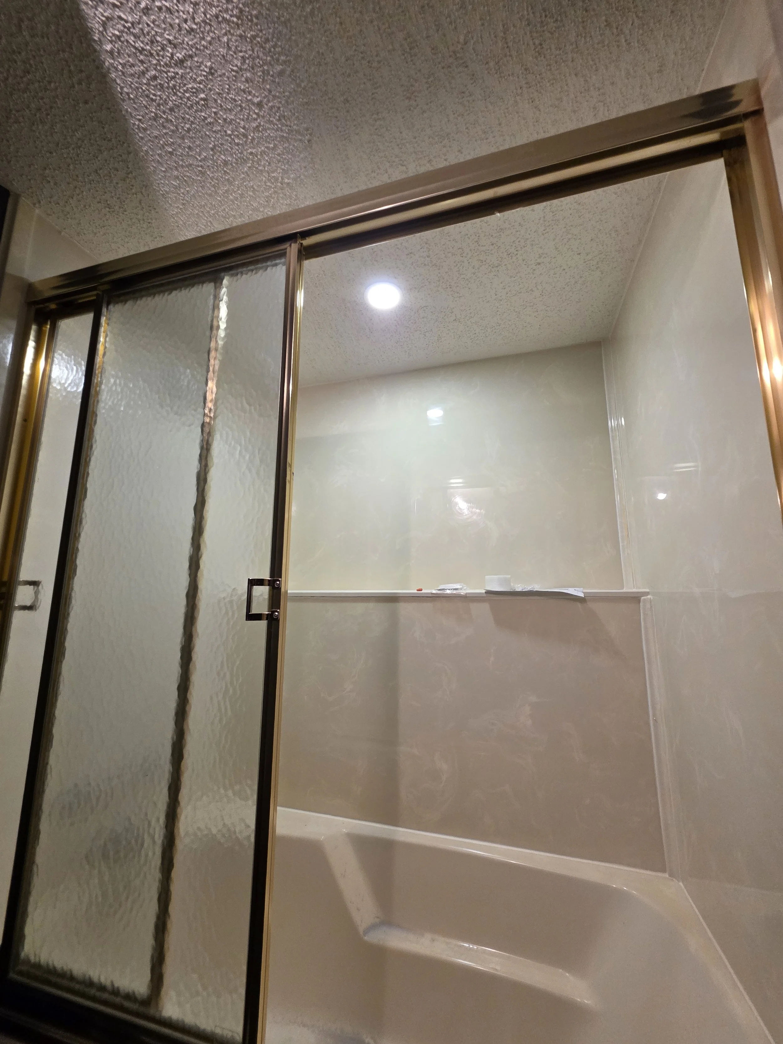 shower-pot-light-edmonton.jpg