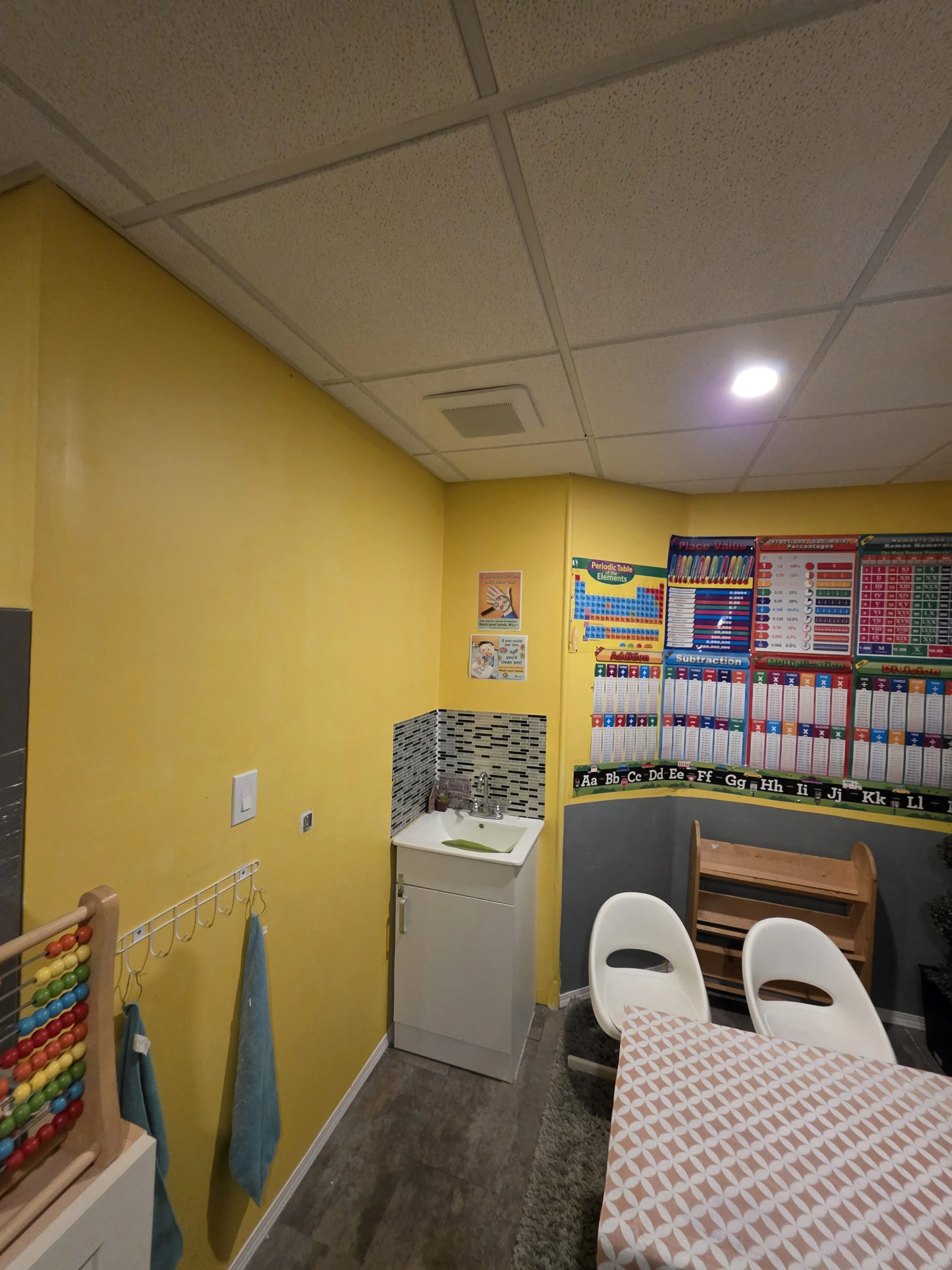 commercial-drop-ceiling-pot-lights-edmonton.jpg
