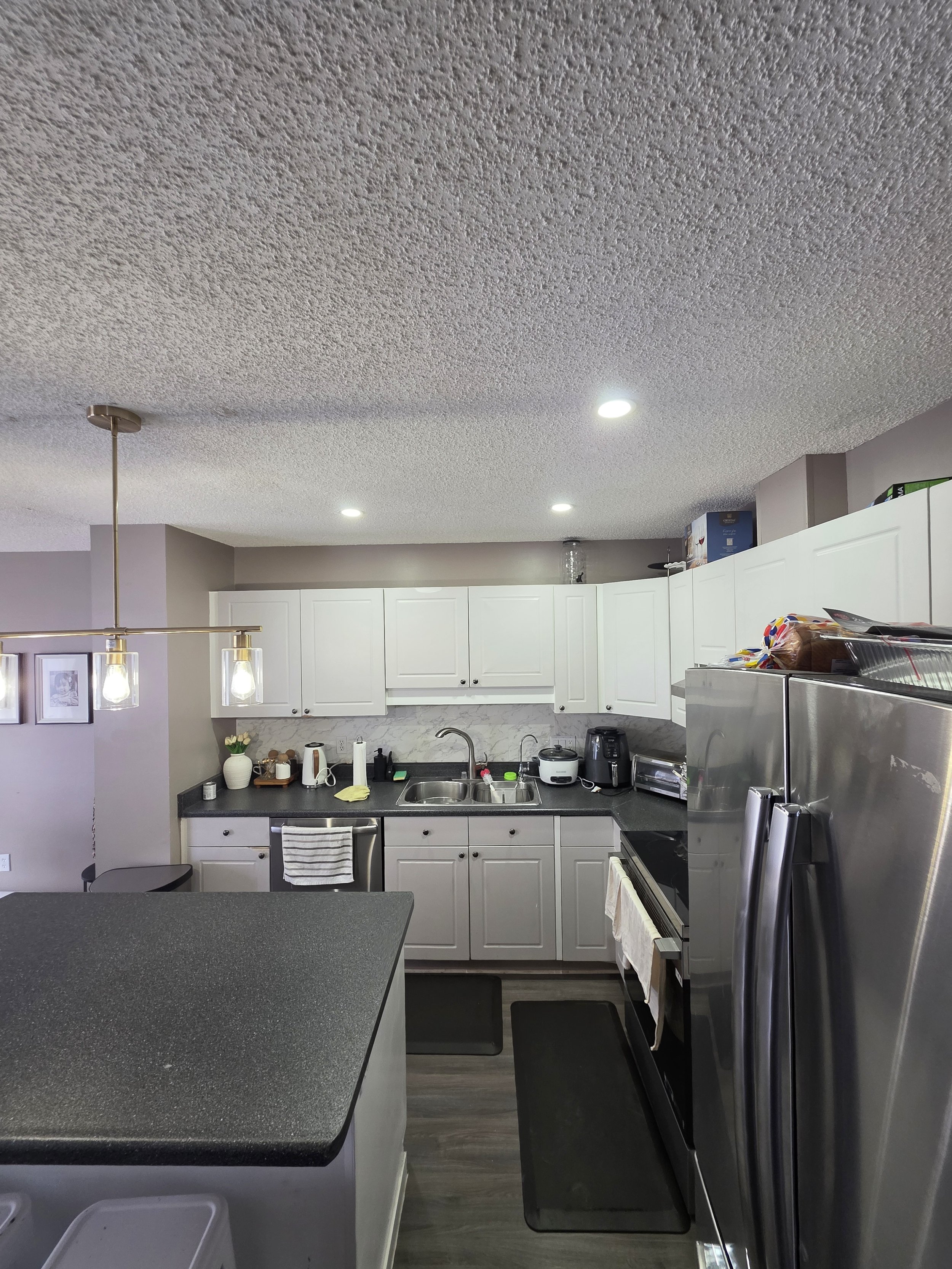 white-kitchen-pot-lights-edmonton.jpg