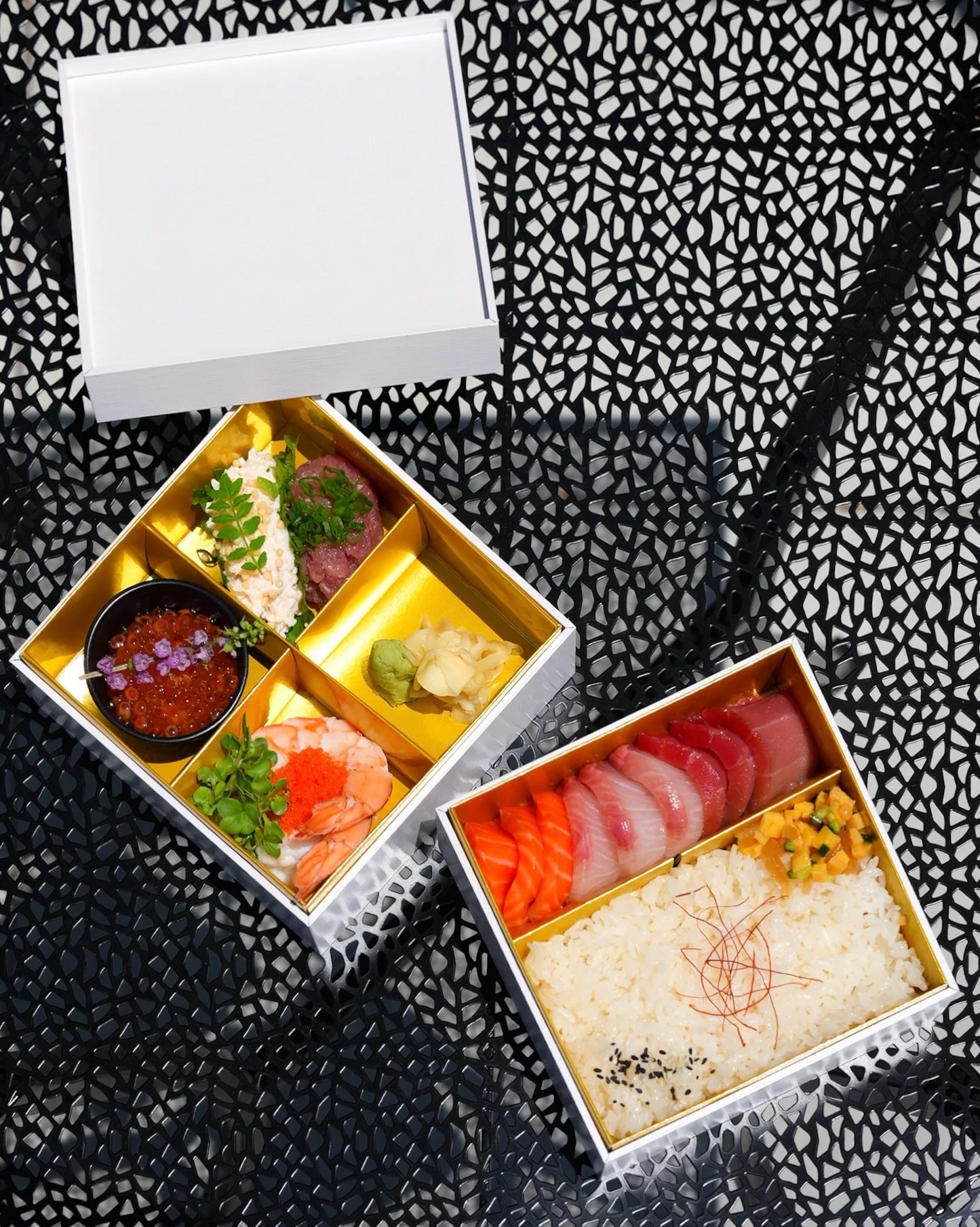 MOTHER&rsquo;S DAY CHIRASHI by @dry_aged_fish_guy 🍱💐

DTLA only📍600 E 1st Street 
Sunday, May 10 from 12pm-3pm 
Only 40 available, first come first serve 
$100 

#mothersday #chirashi #dryagedfish