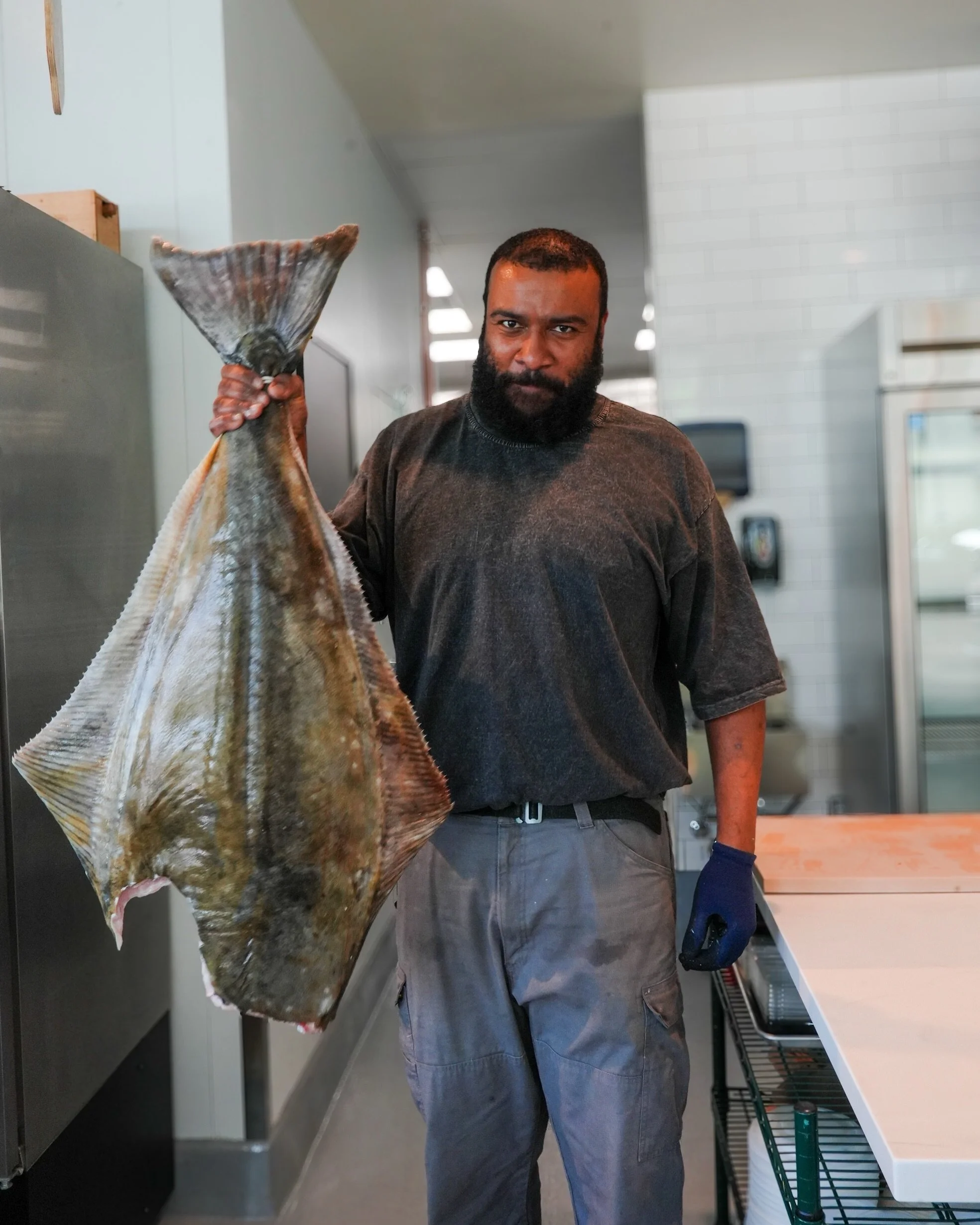 Fresh HALIBUT just in! Cheeks available while you can get them / a delicacy cut known for their sweet flavor and tender, scallop-like texture 

#halibut #fishmarket #fishmonger #halibutcheeks