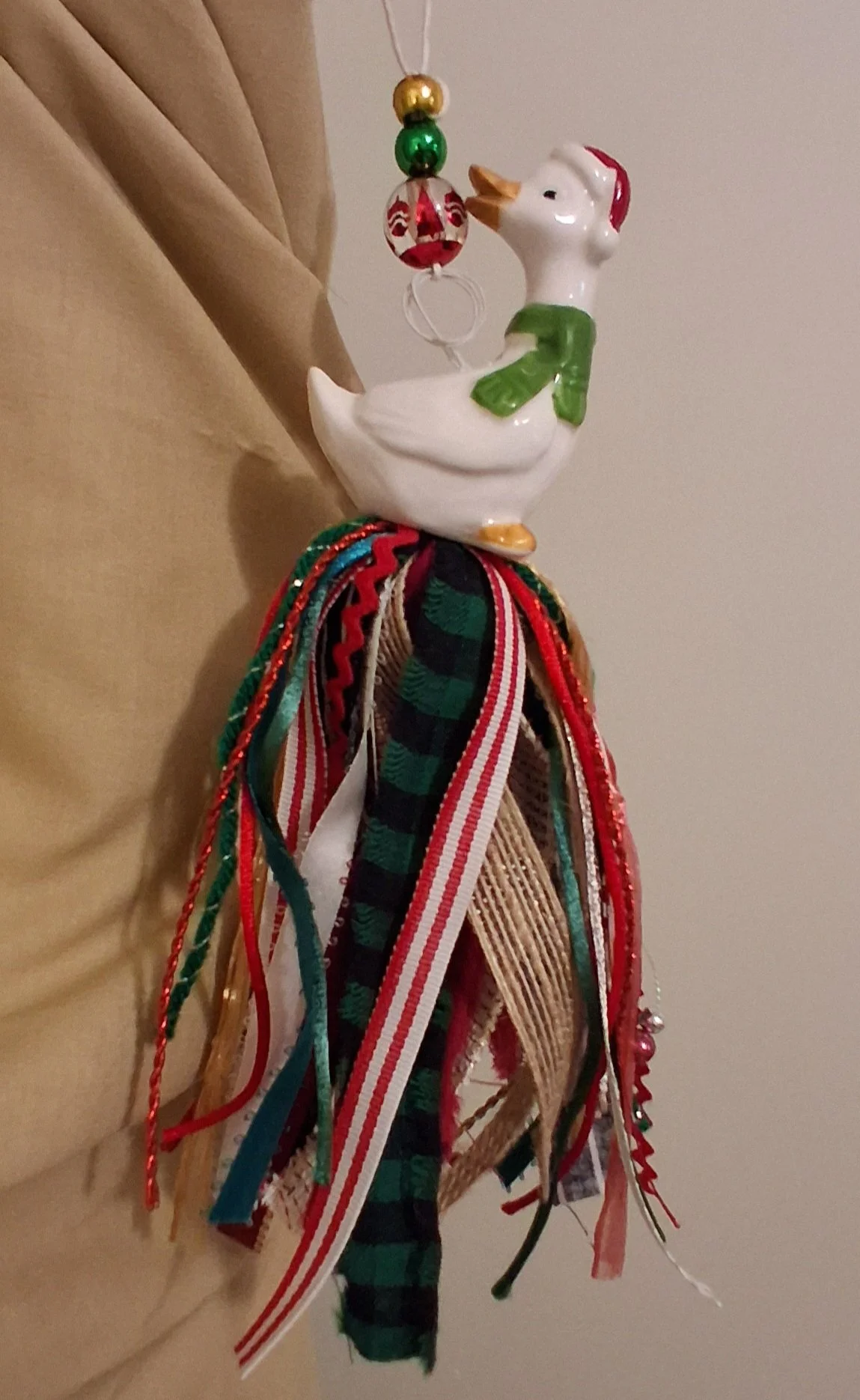 Christmas Goose With Green Scarf