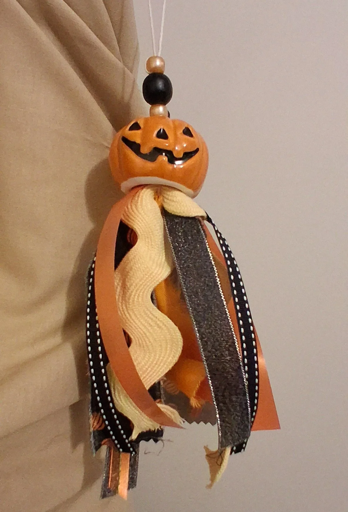 Cheerful Jack O' Lantern Glass Top Halloween Decor