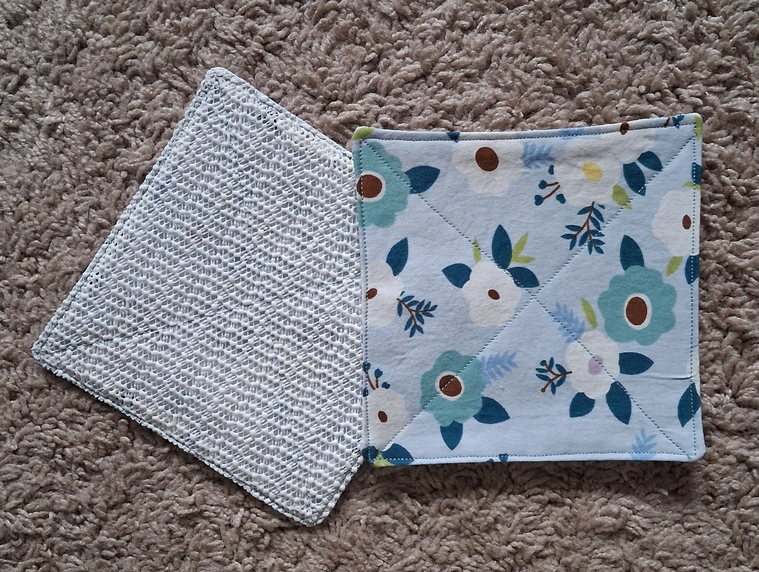 Blue Floral Jar Gripper