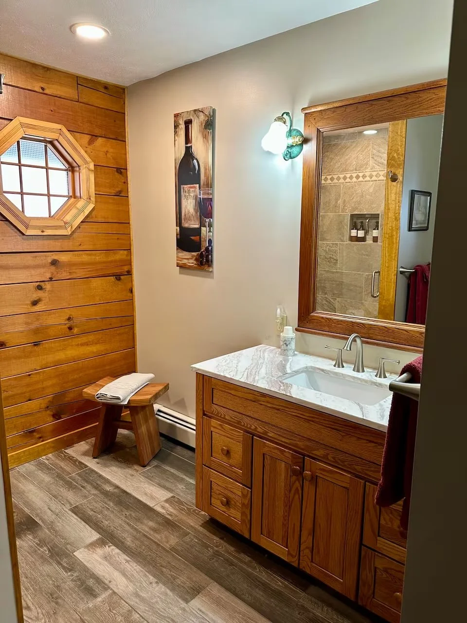 master bathroom 2.jpeg