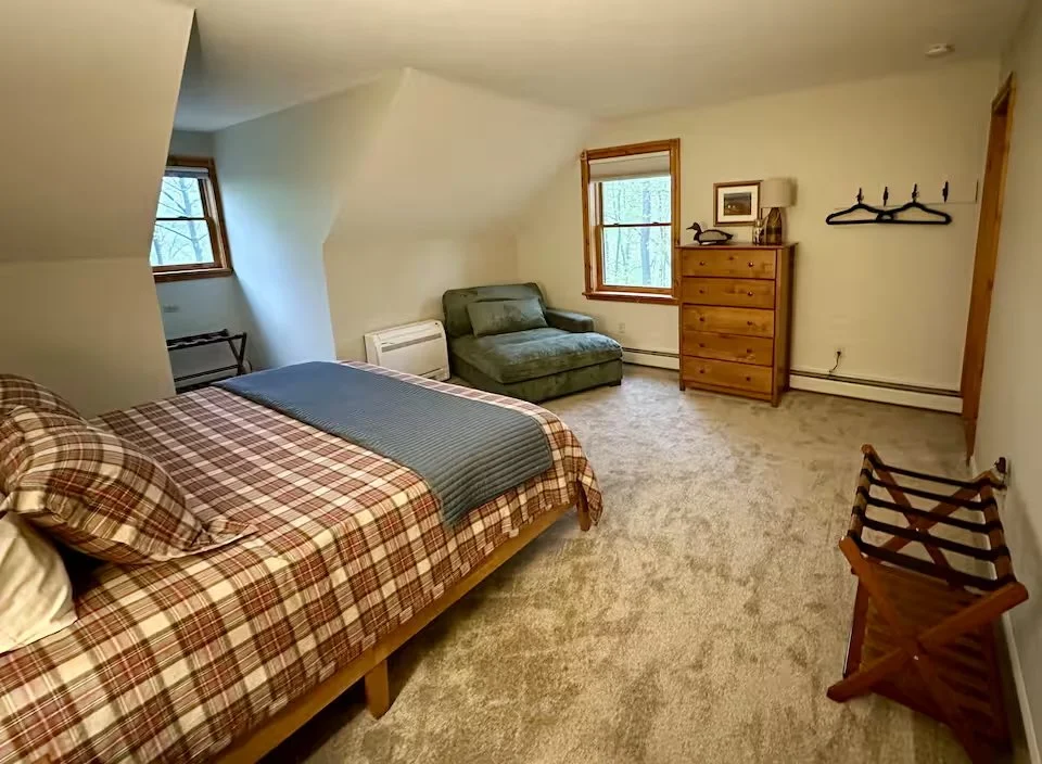 Bedroom 3 V2.jpg