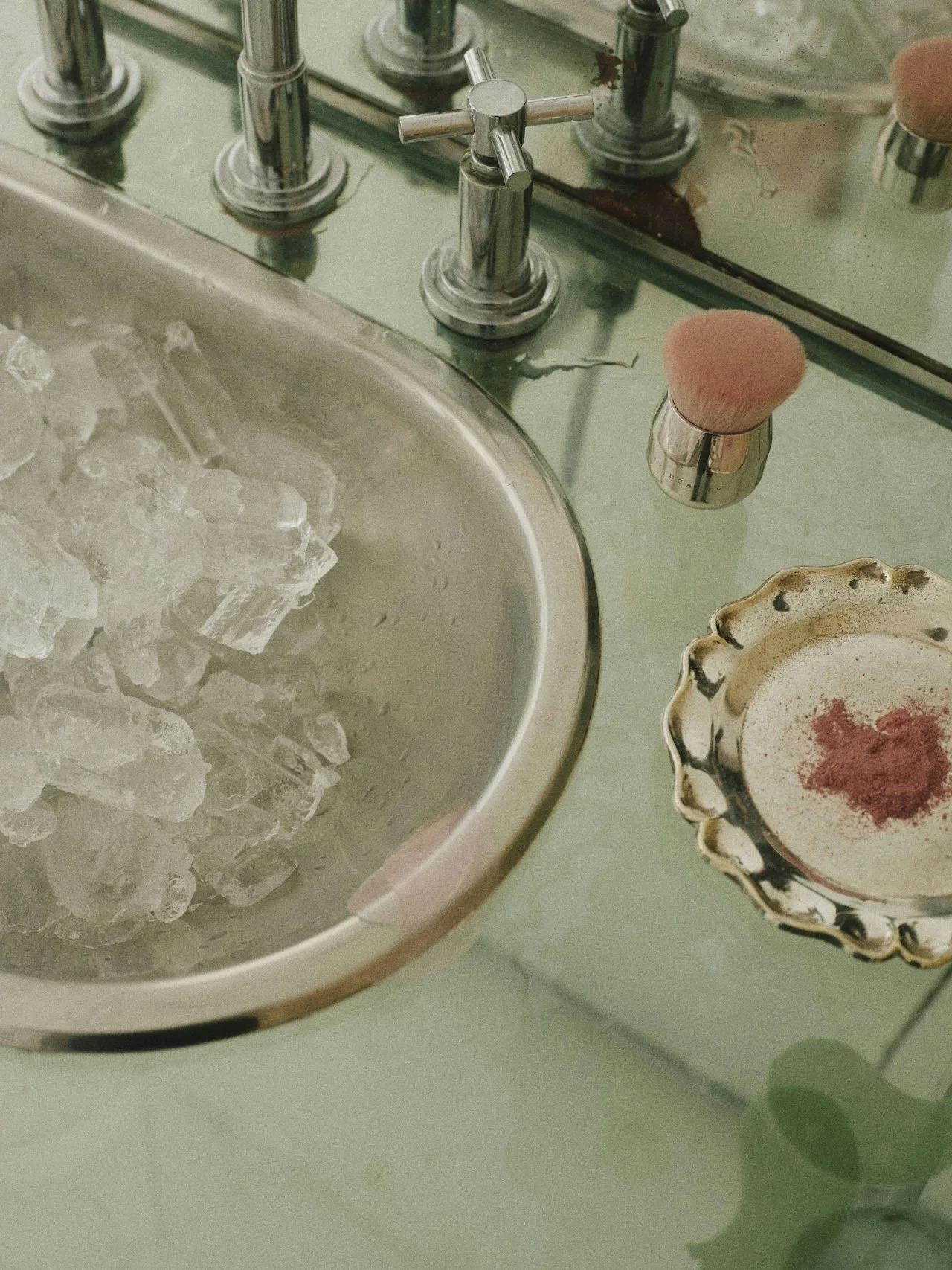 Preparing for electrolysis appointment with clean skin and proper care